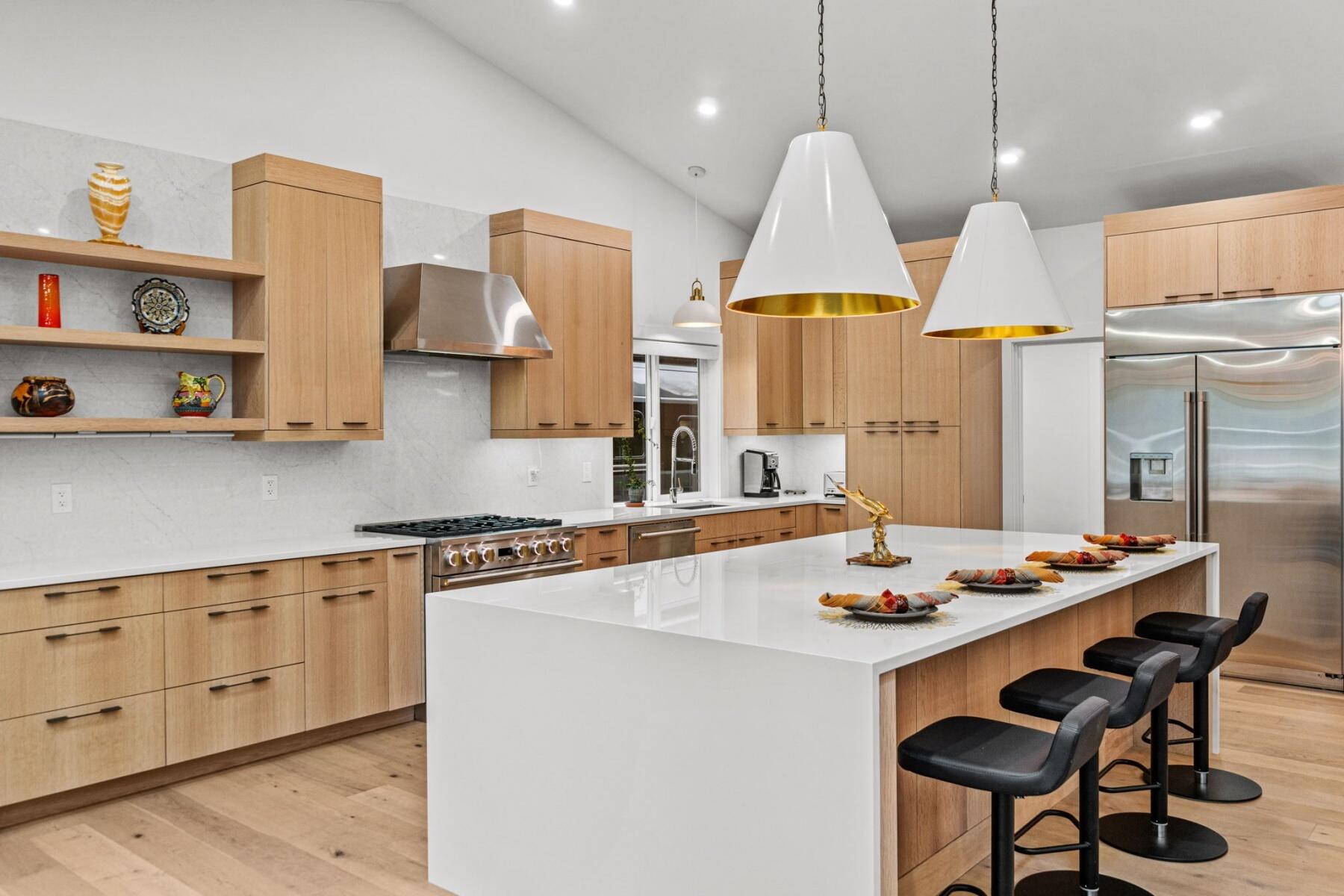 2639 NW Nordic Avenue