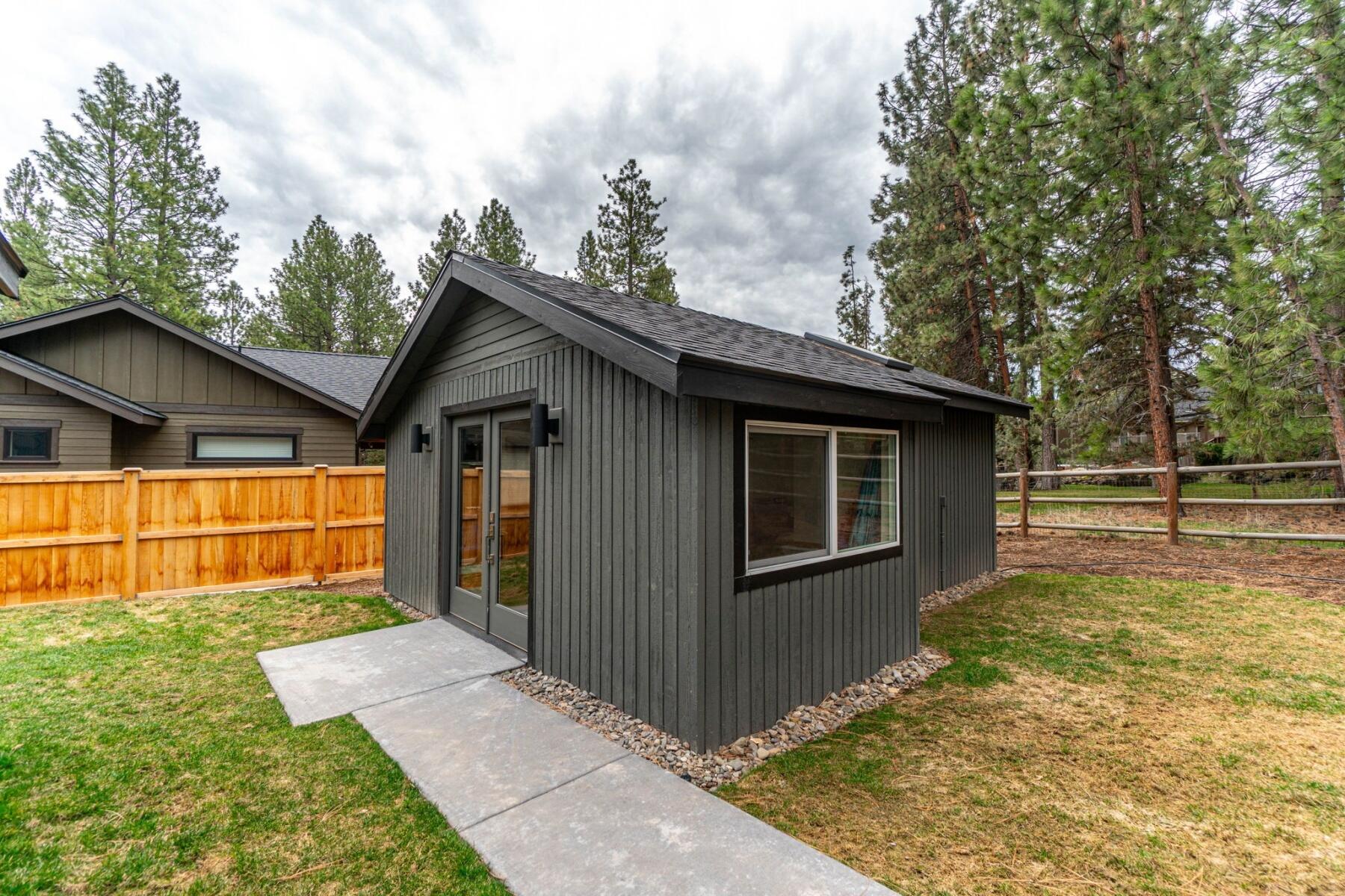 2639 NW Nordic Avenue