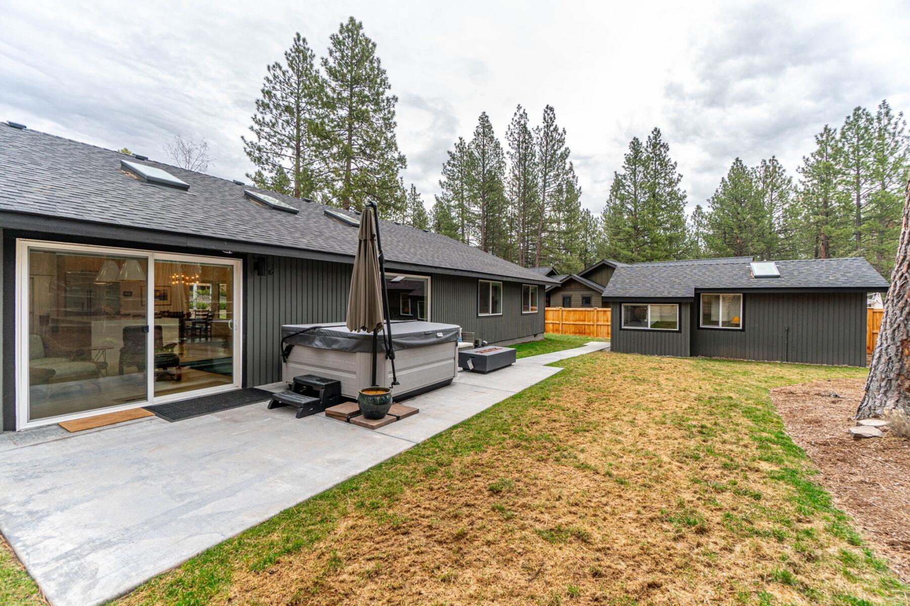 2639 NW Nordic Avenue