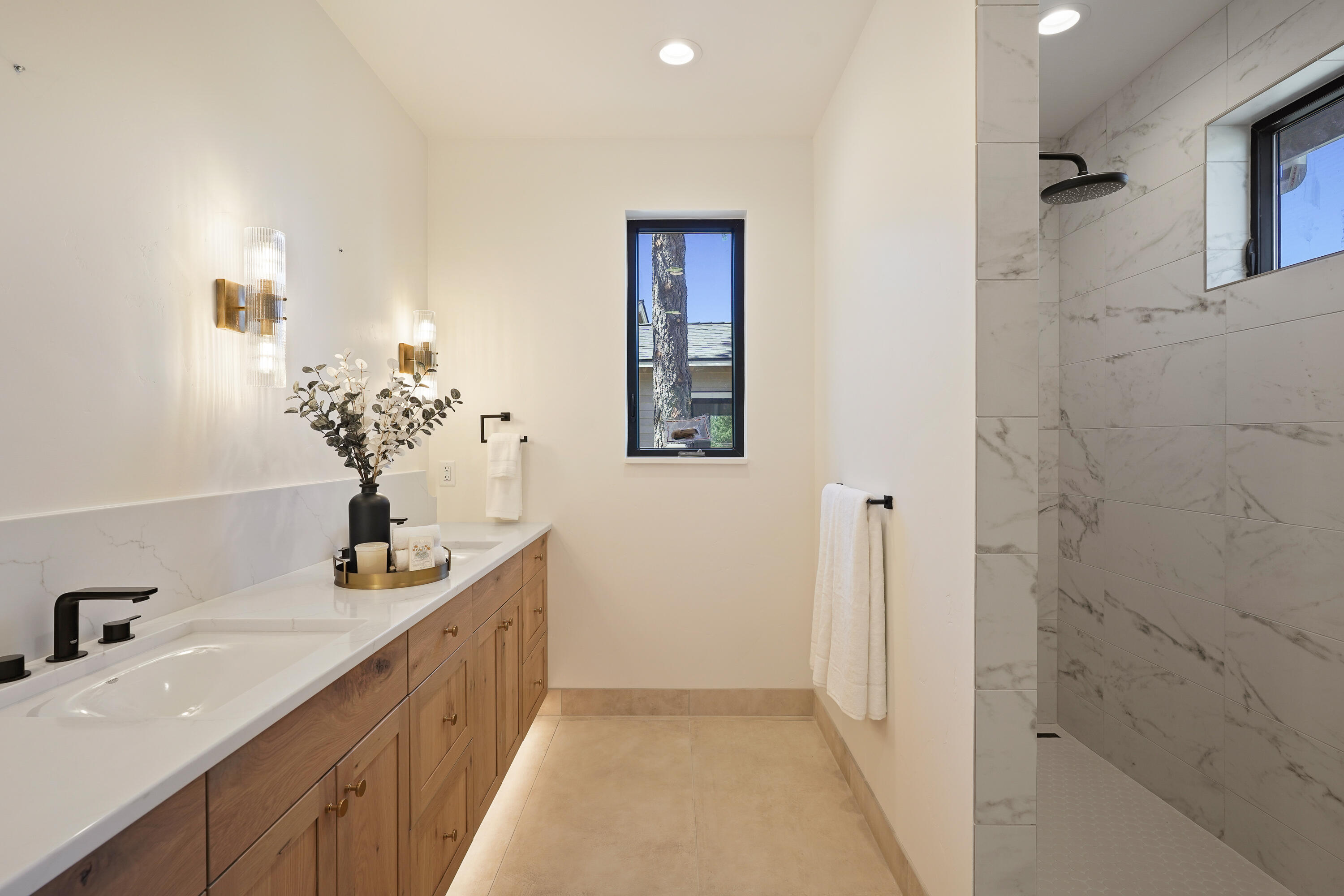 2643 NW Waymaker Court Unit: Lot 1