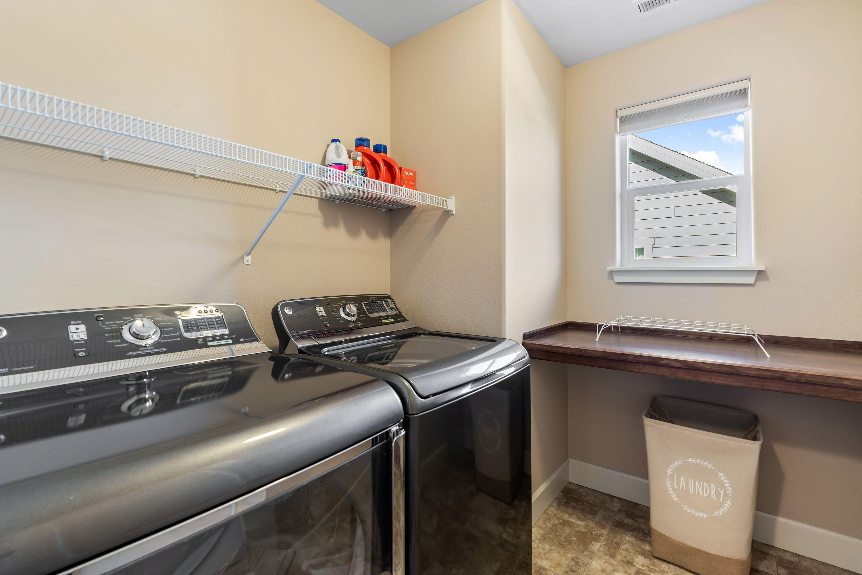 2981 NE Dogwood Drive