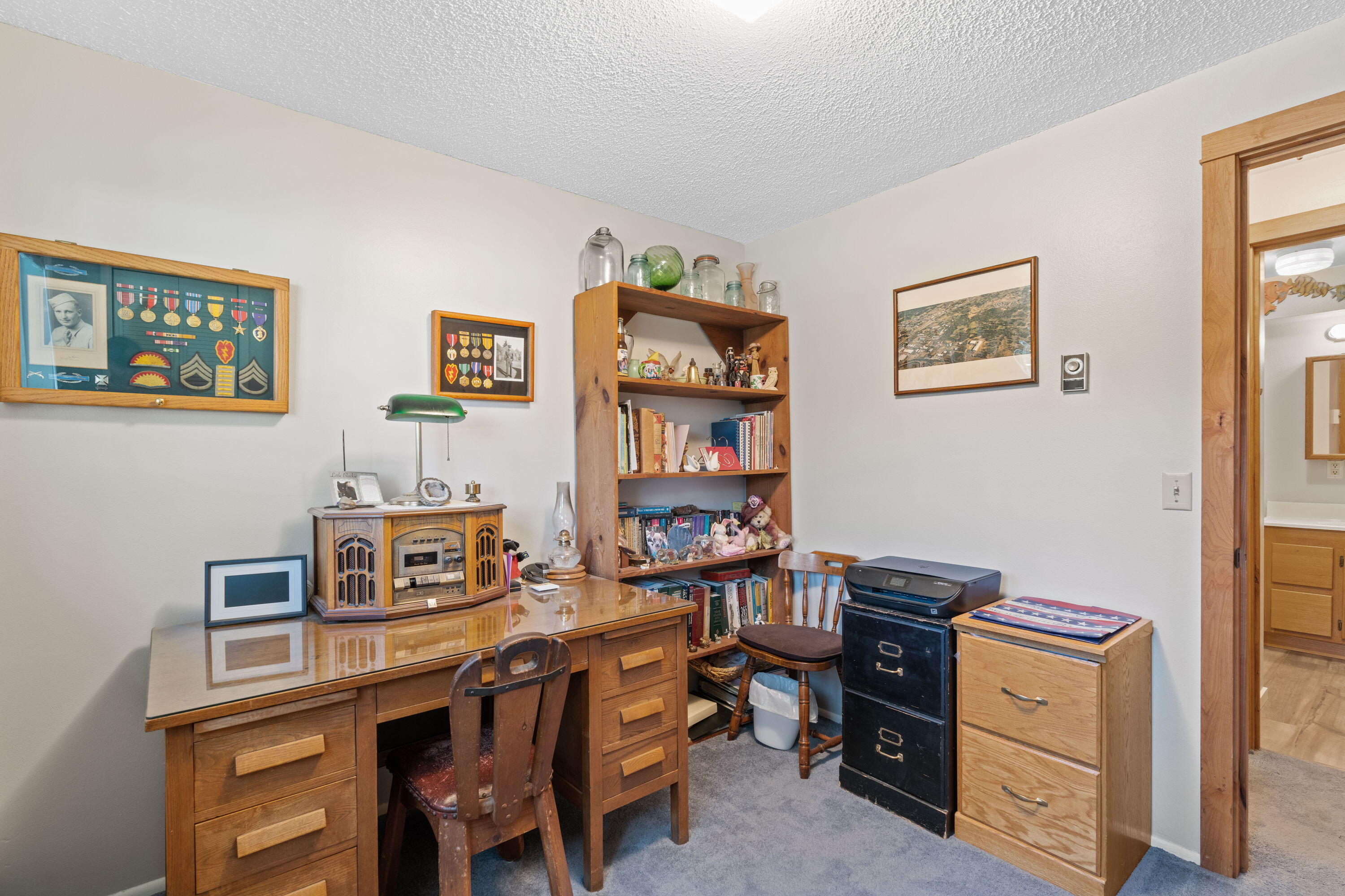 1220 NE Hollinshead Drive