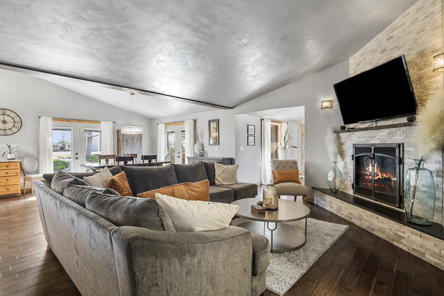 65900 Cline Falls Road