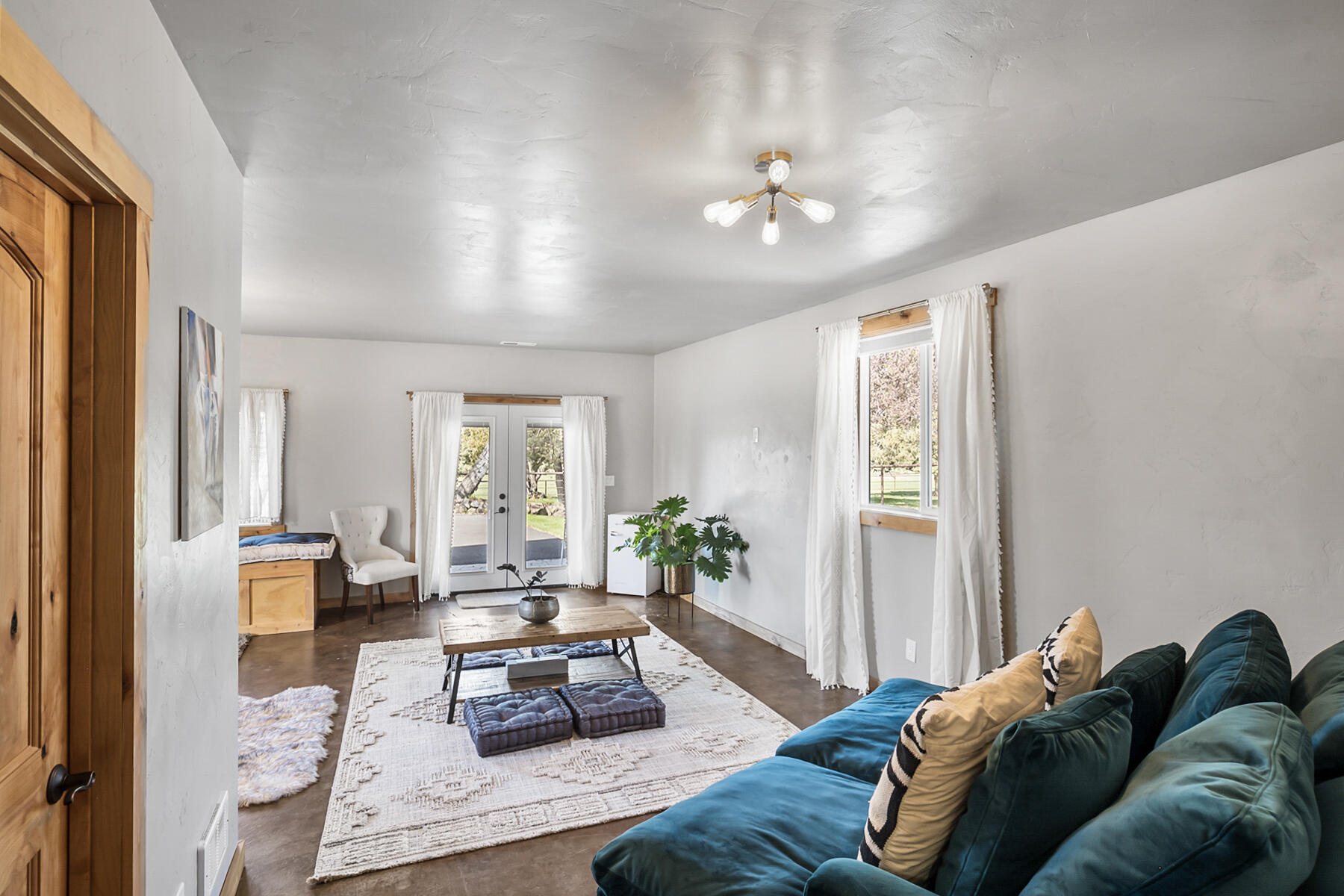 65900 Cline Falls Road