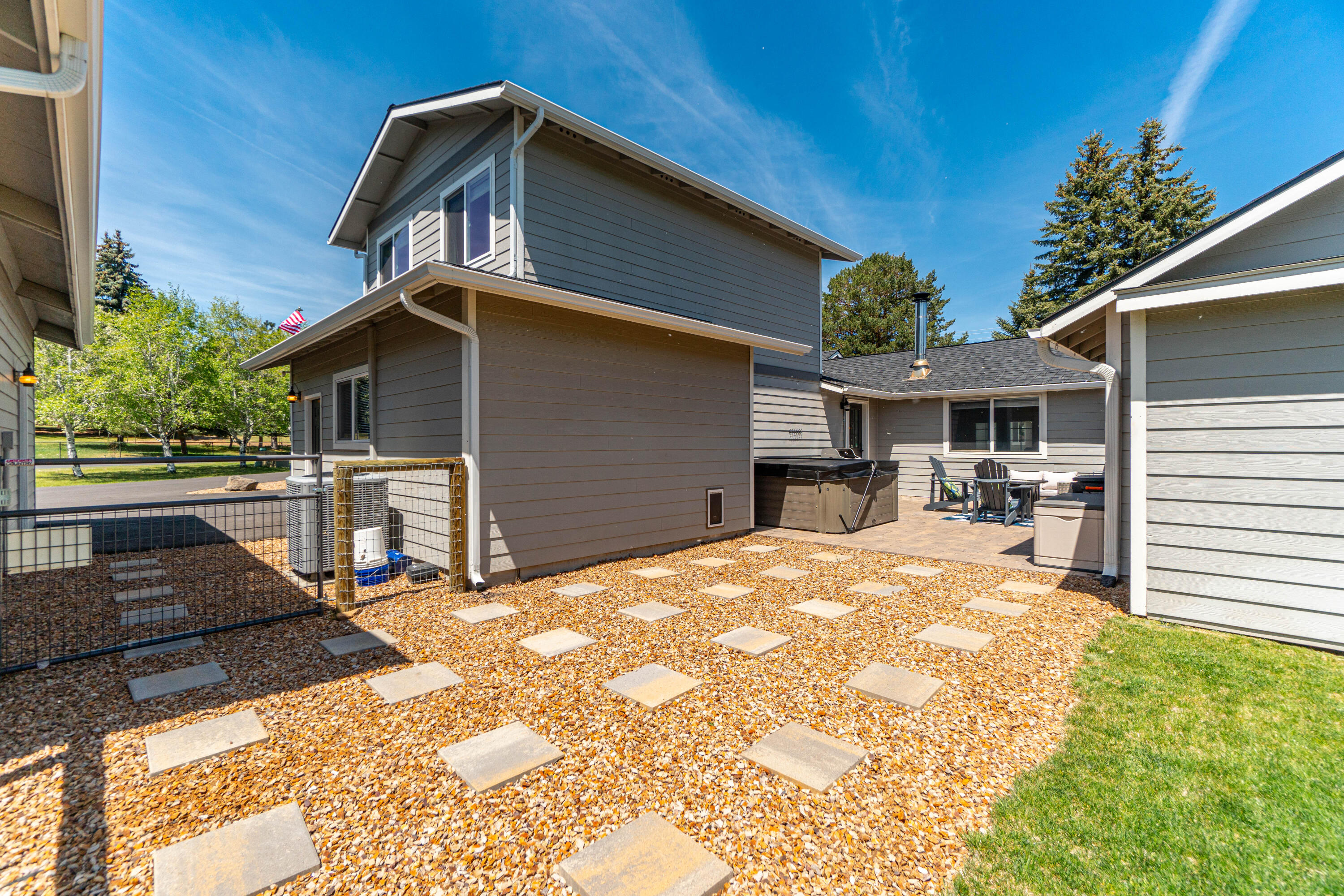 61980 Bronco Lane