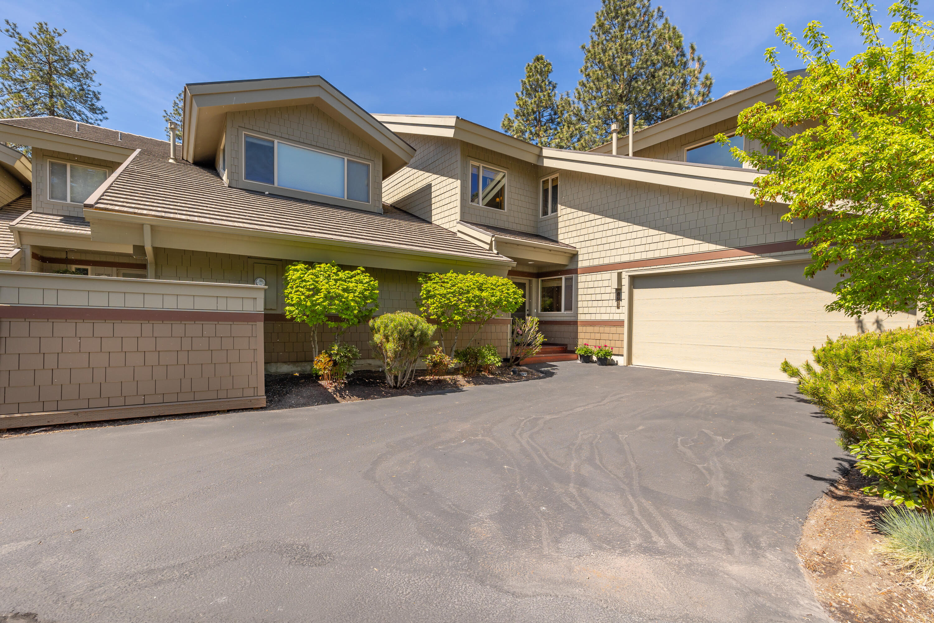19509 Painted Ridge Loop