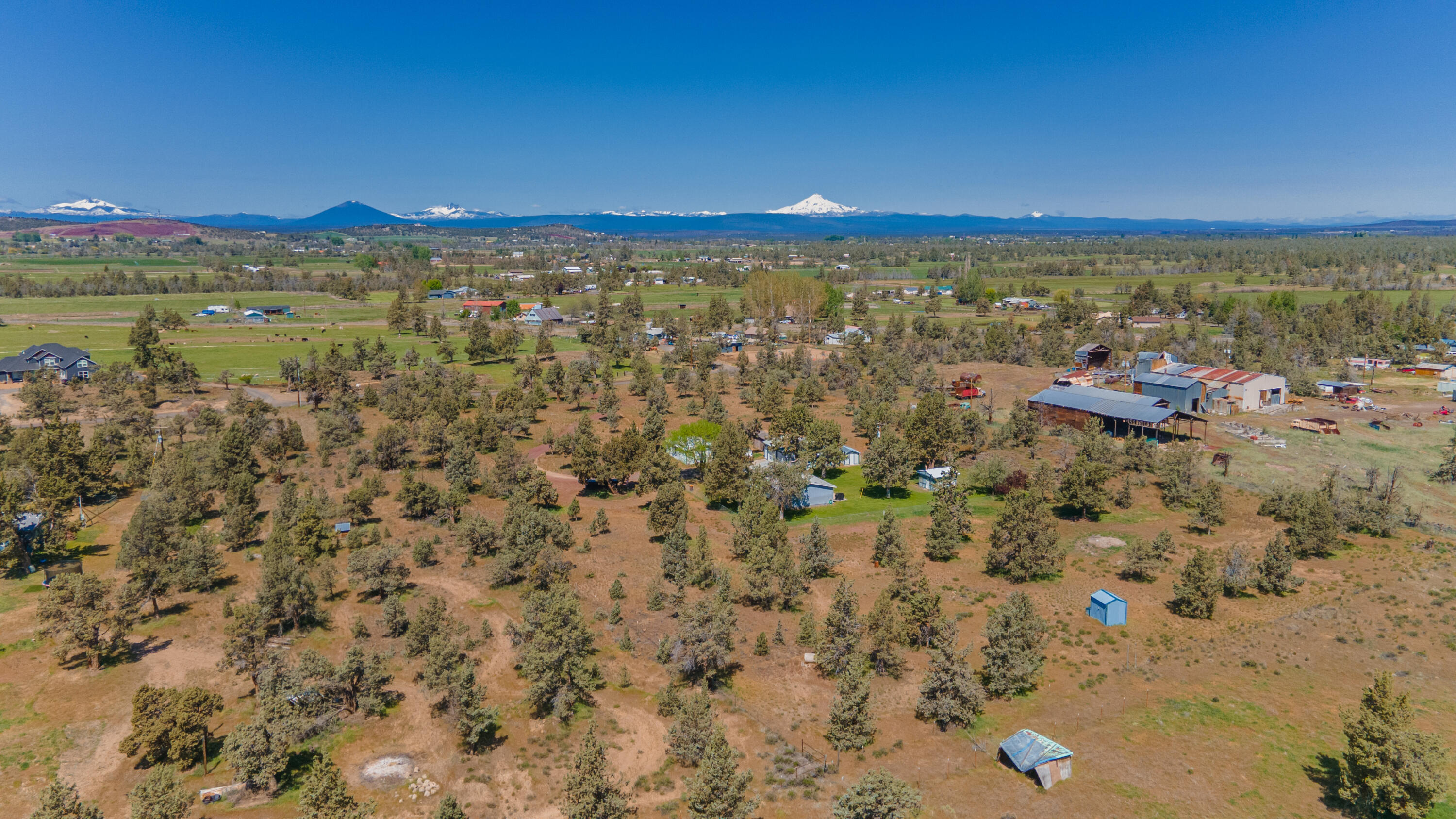 4348 NE 29th Street