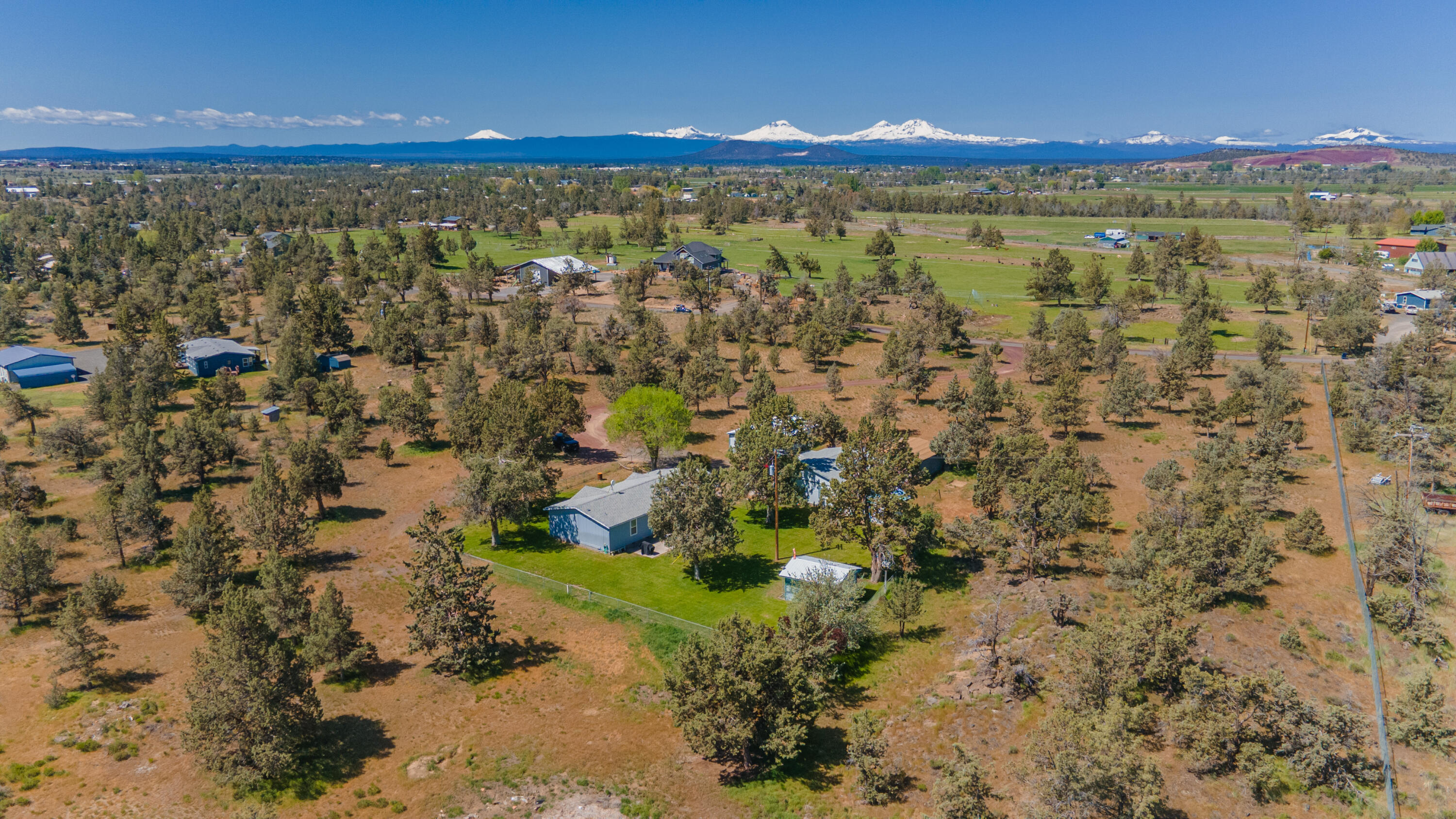 4348 NE 29th Street