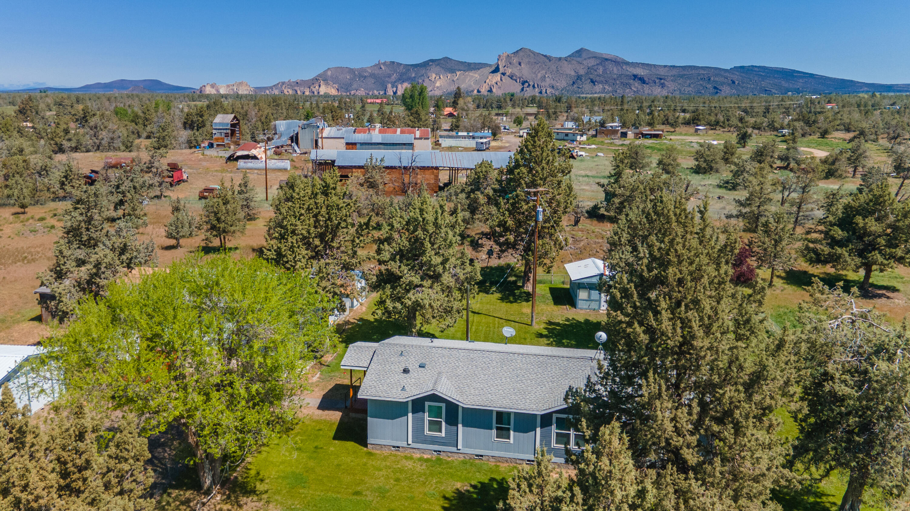 4348 NE 29th Street