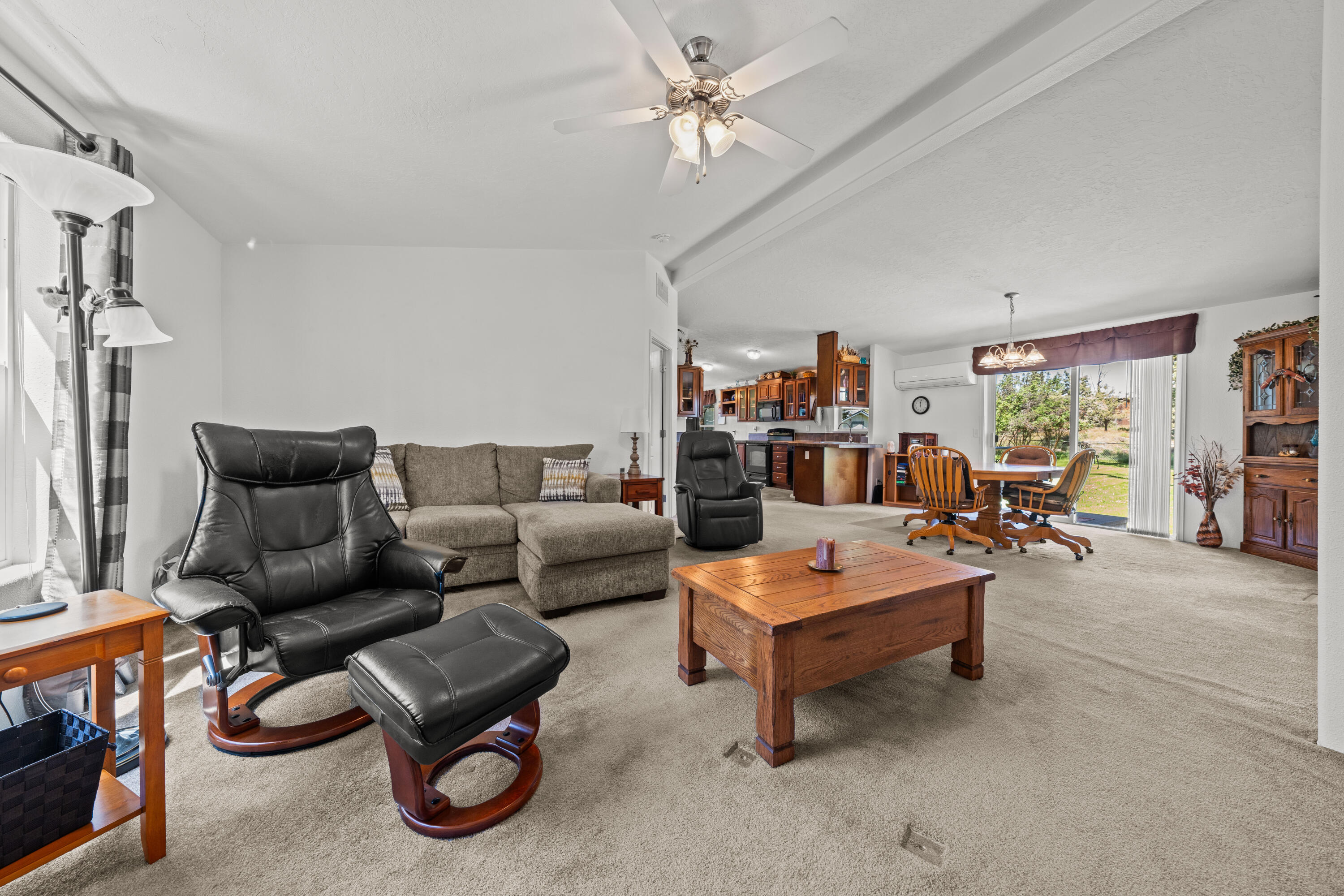 4348 NE 29th Street
