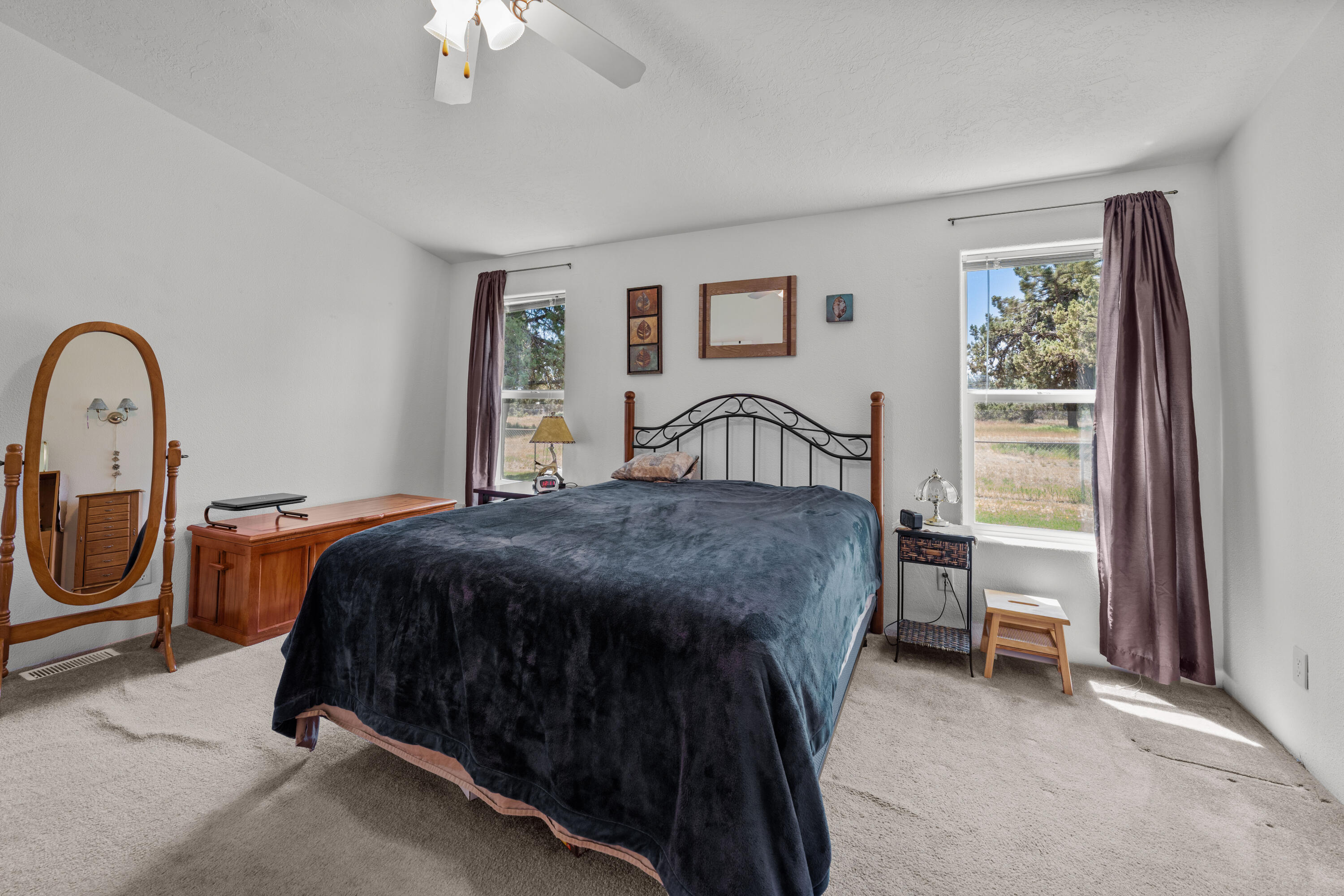 4348 NE 29th Street