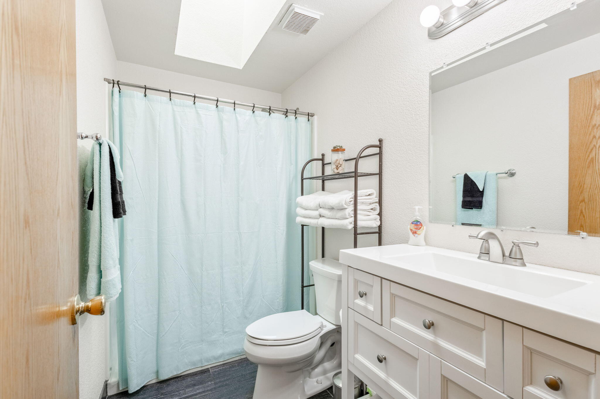 1953 NE Jackson Avenue