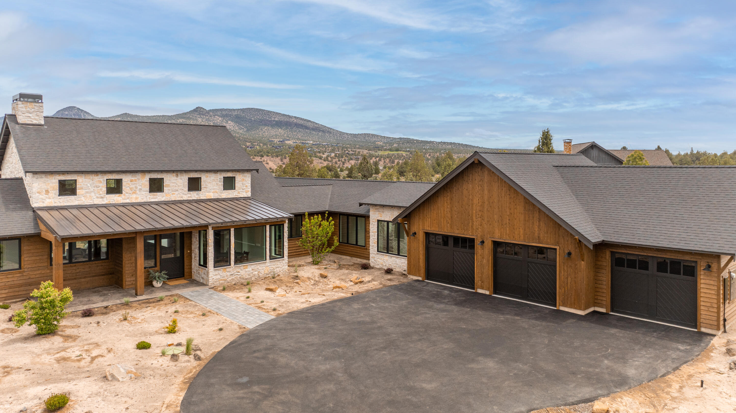 16557 SW Wildhorse Court