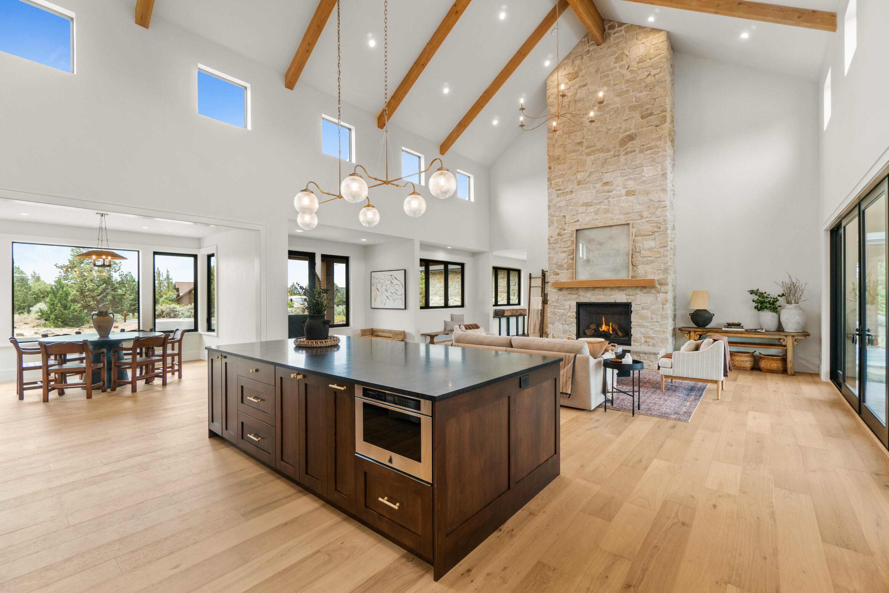 16557 SW Wildhorse Court