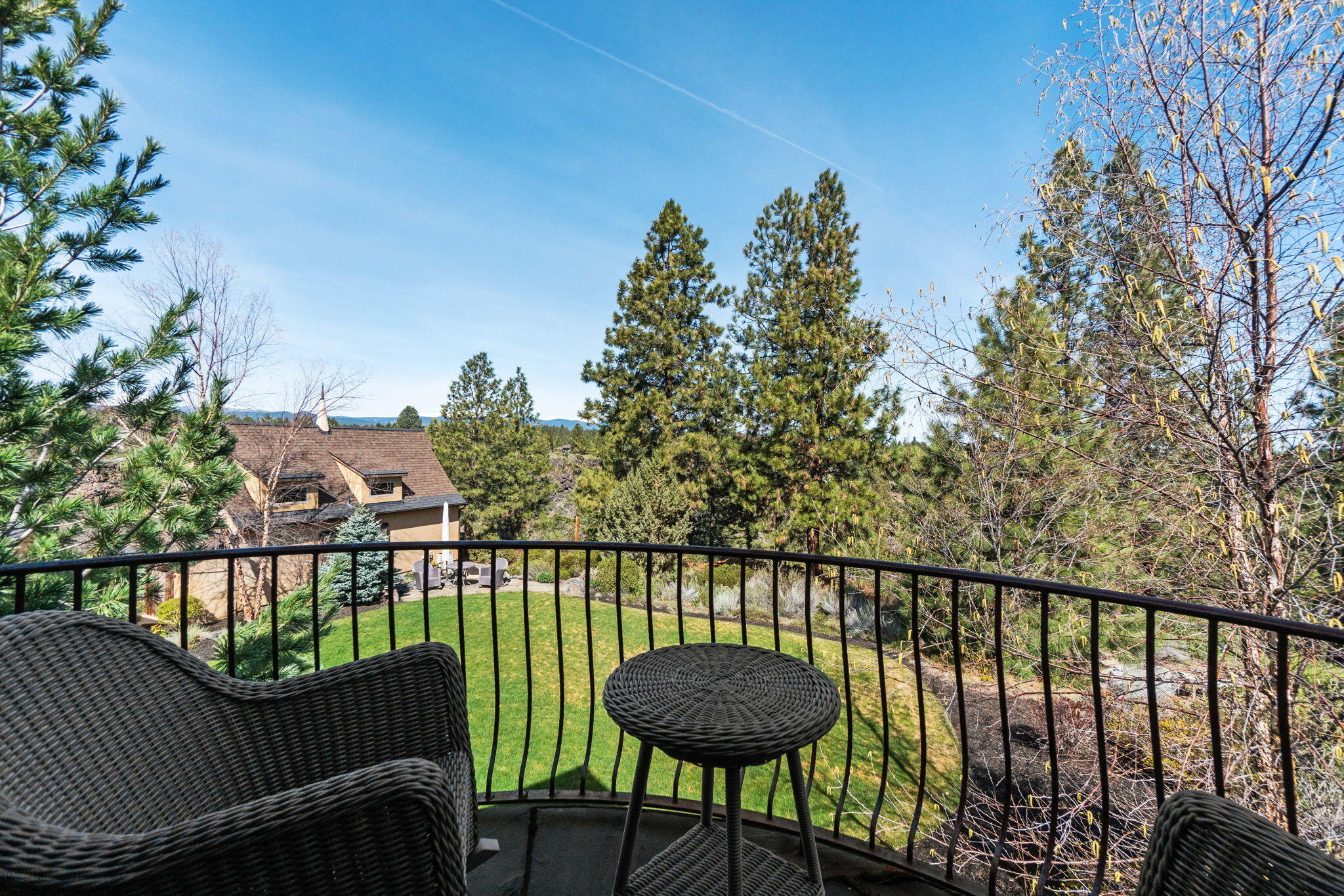 61279 Gorge View Street