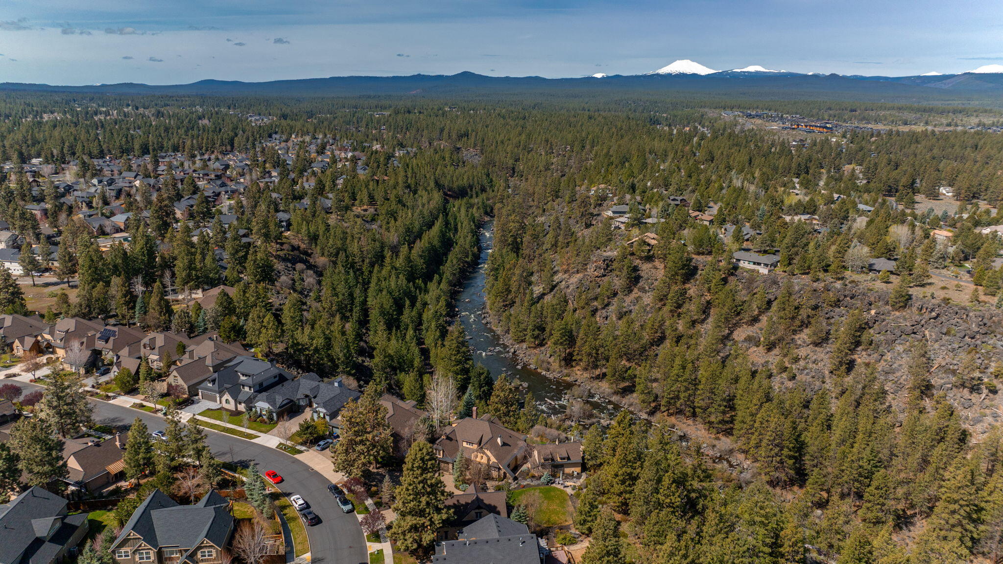 61279 Gorge View Street