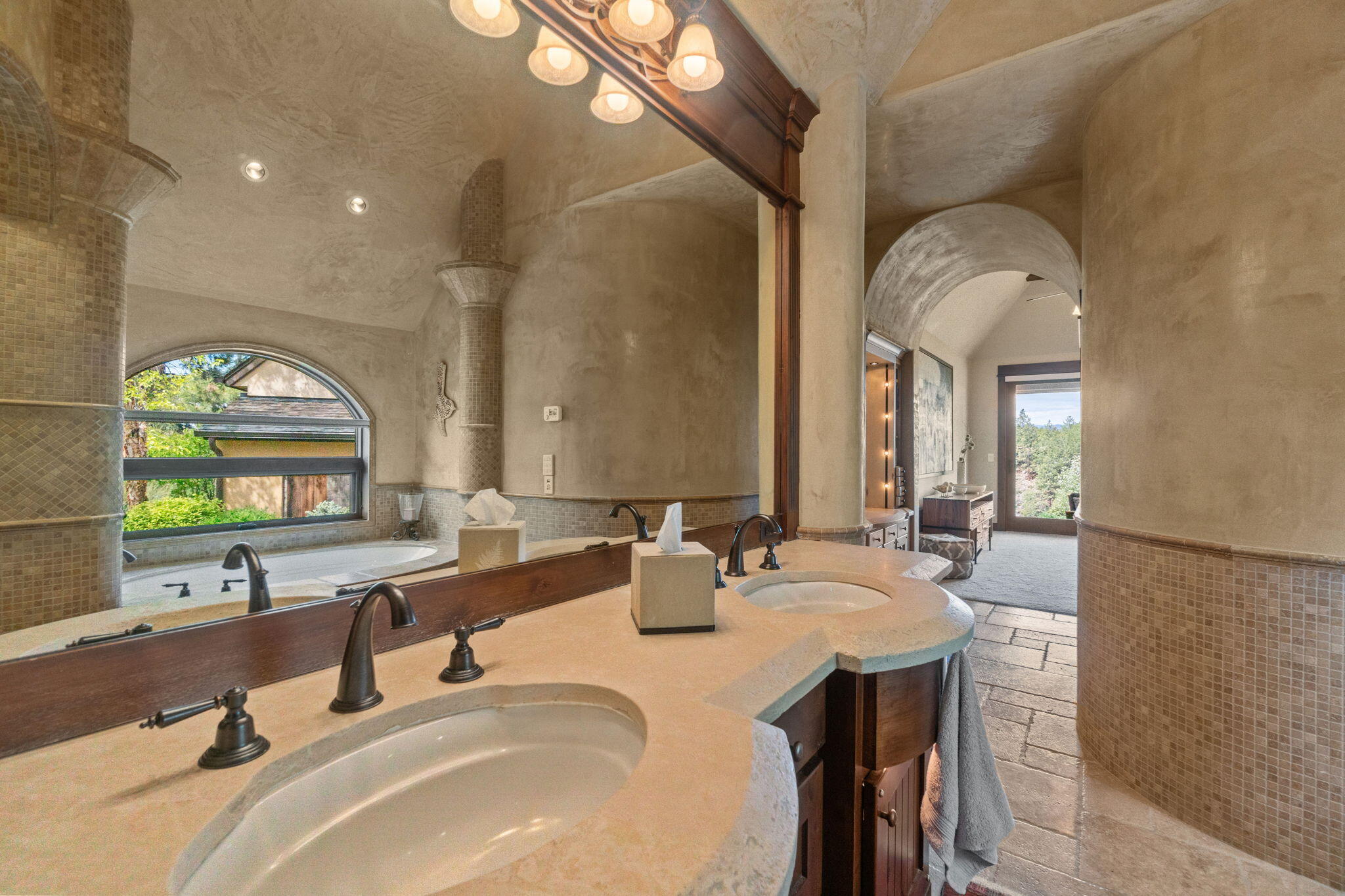 61279 Gorge View Street