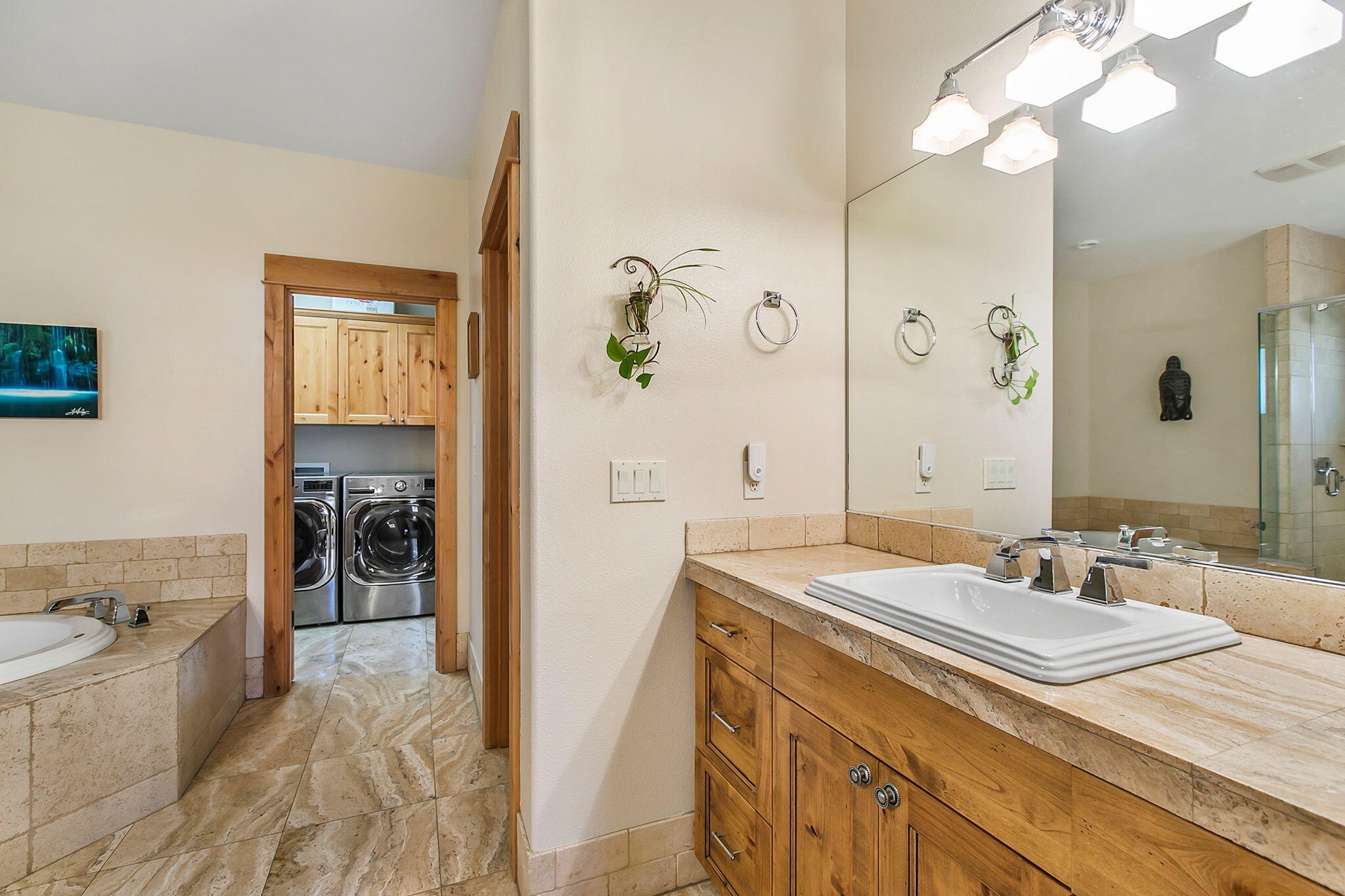 2378 NW Brickyard Street