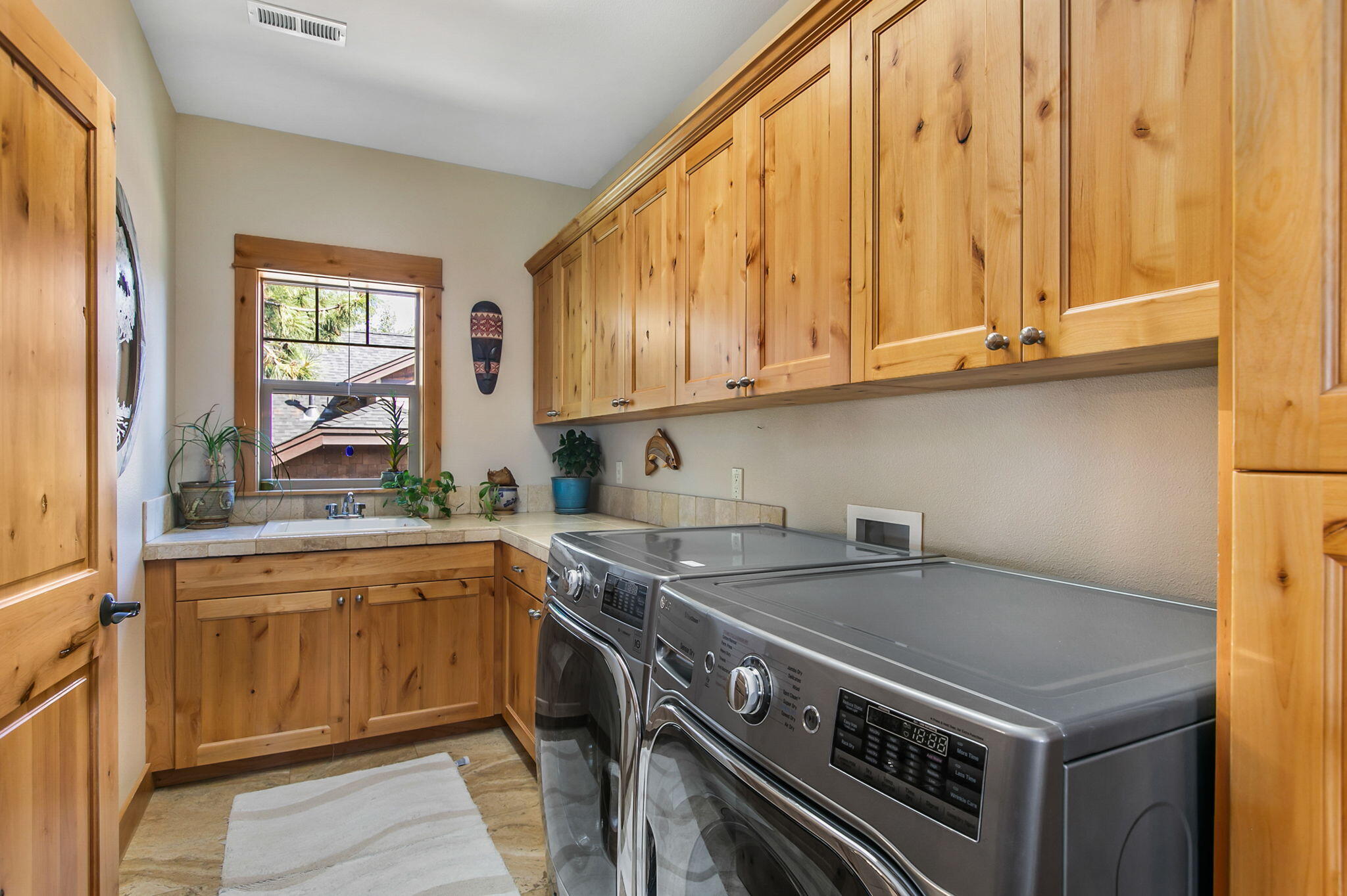 2378 NW Brickyard Street