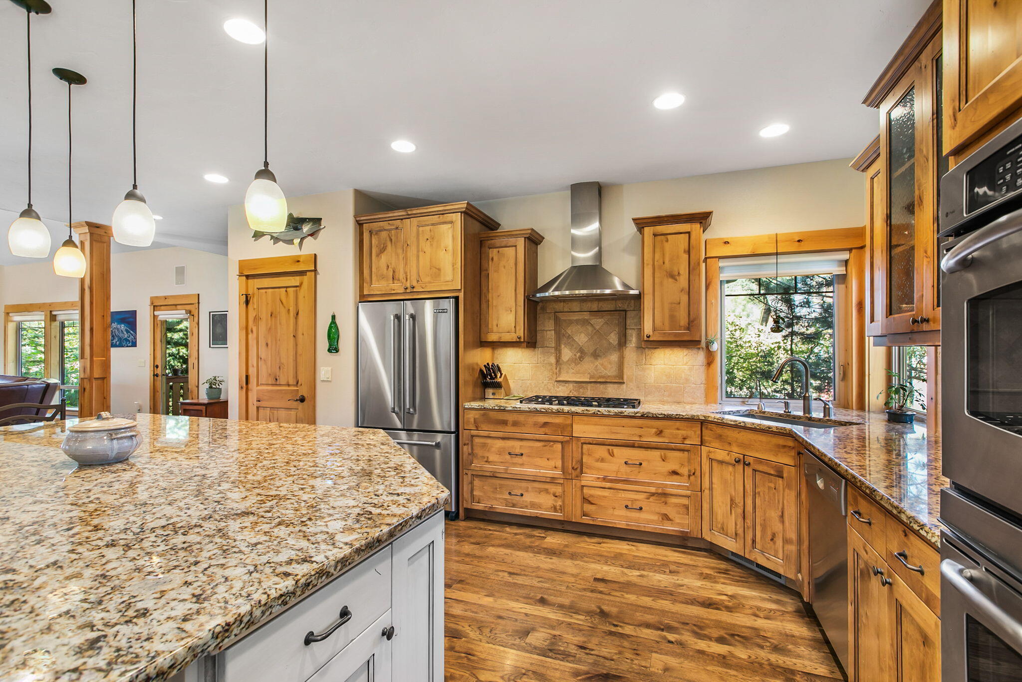 2378 NW Brickyard Street