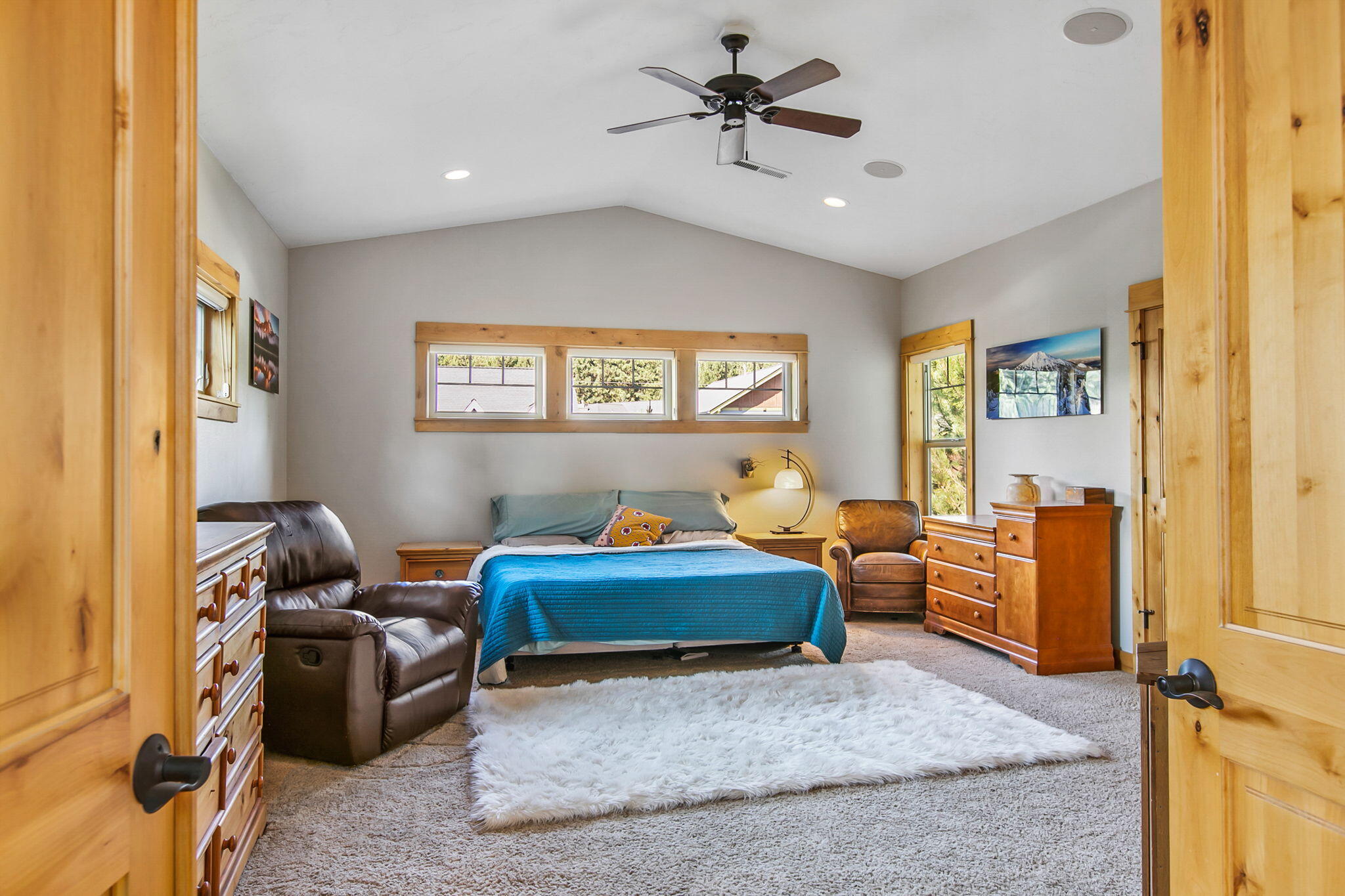 2378 NW Brickyard Street