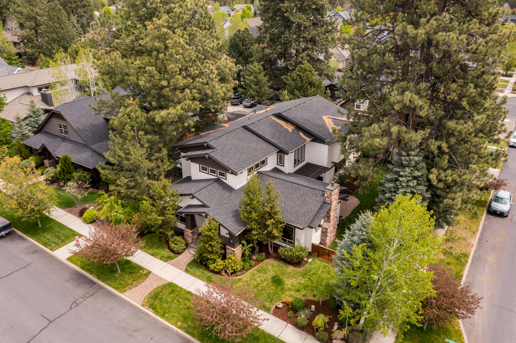 2378 NW Brickyard Street