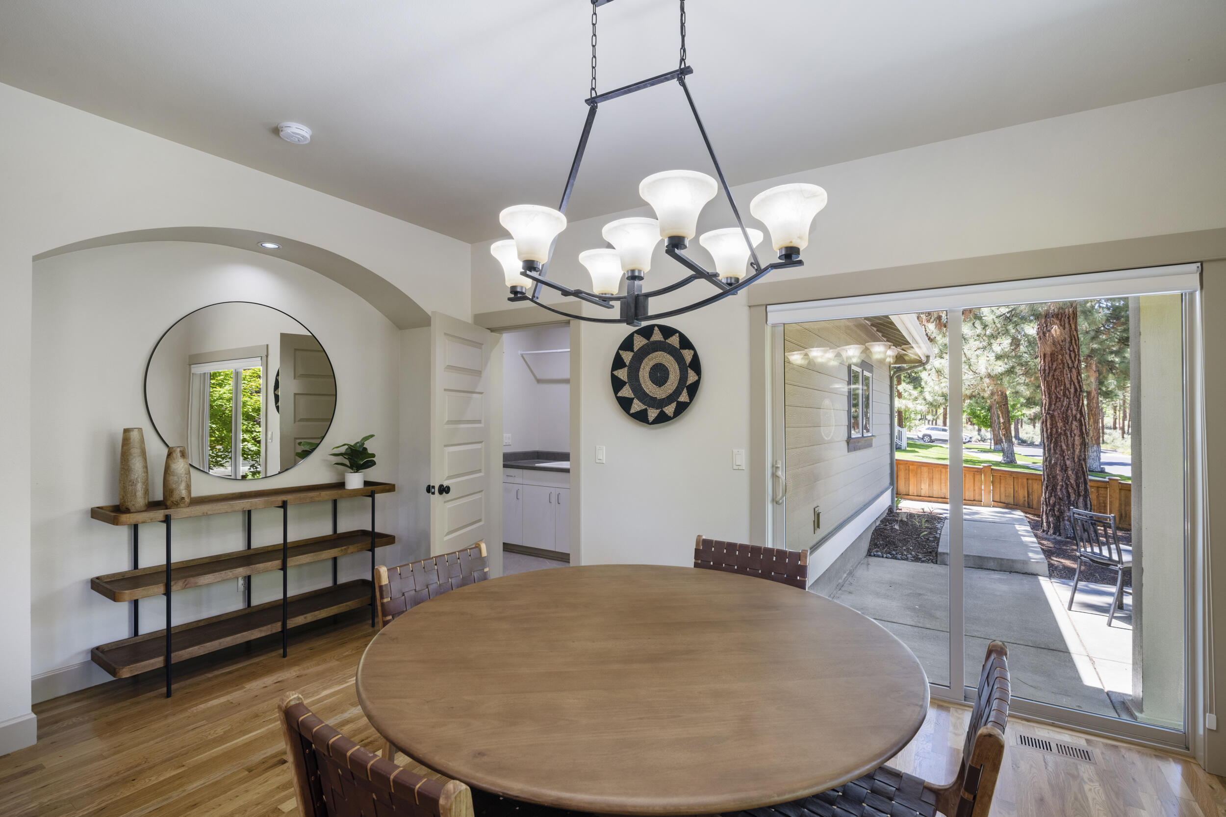 2311 NW High Lakes Loop