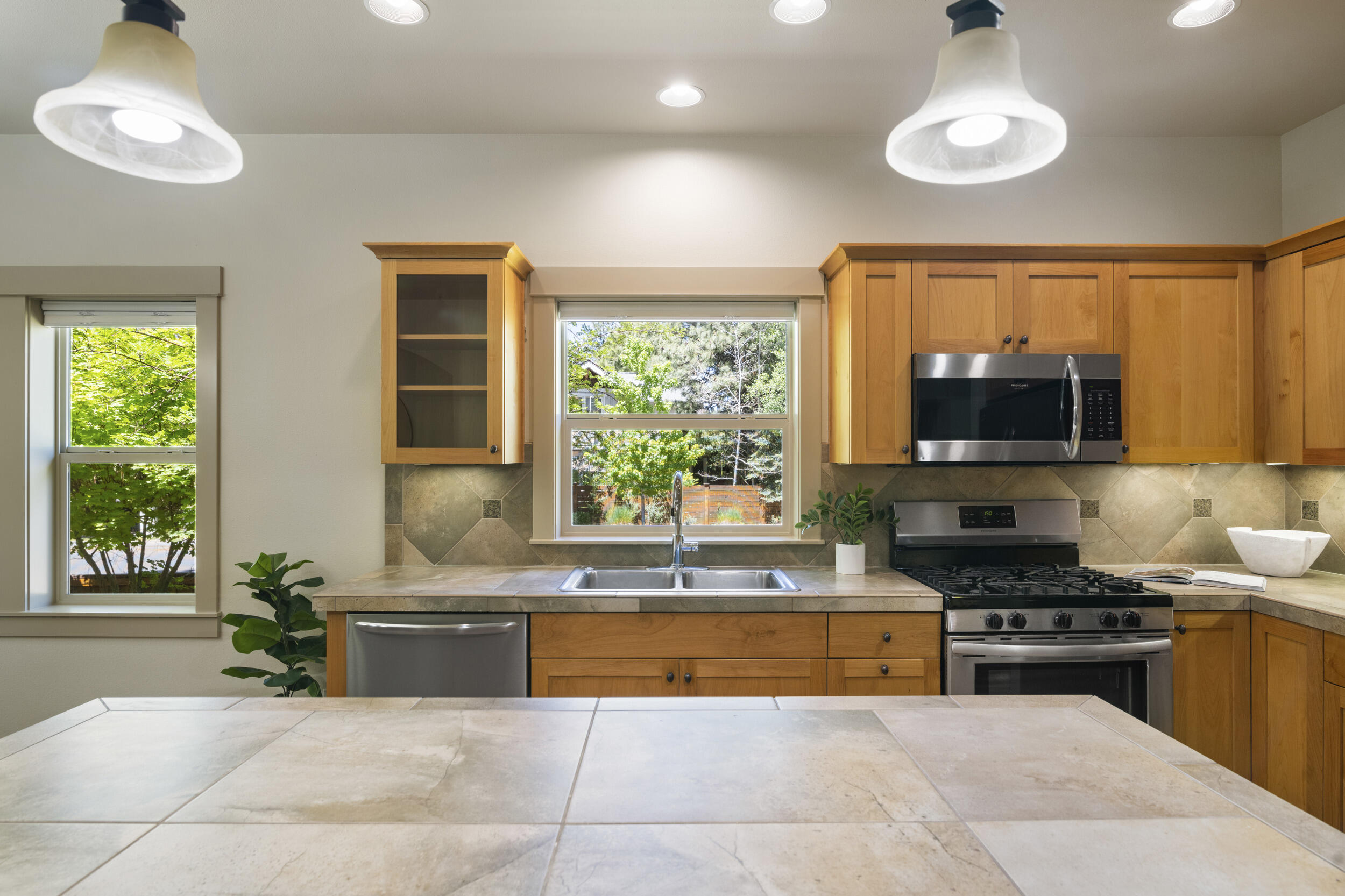 2311 NW High Lakes Loop