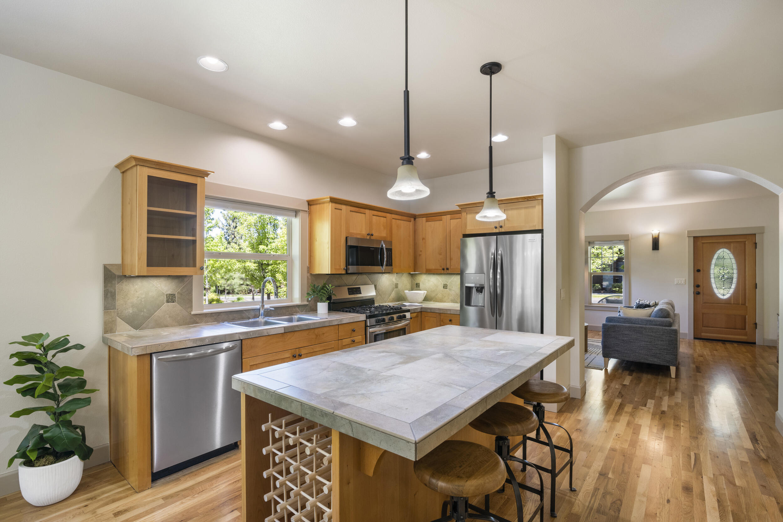 2311 NW High Lakes Loop