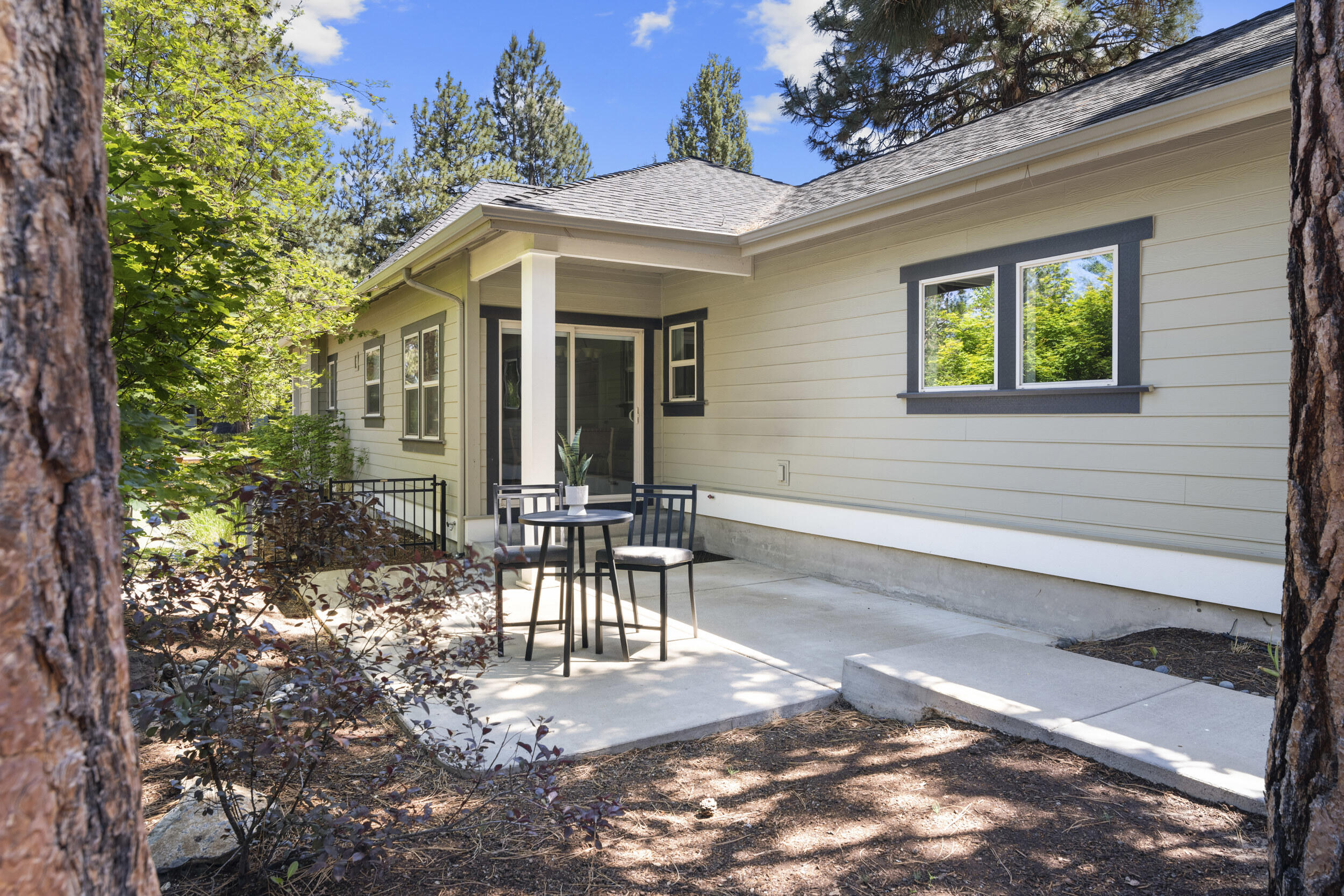 2311 NW High Lakes Loop