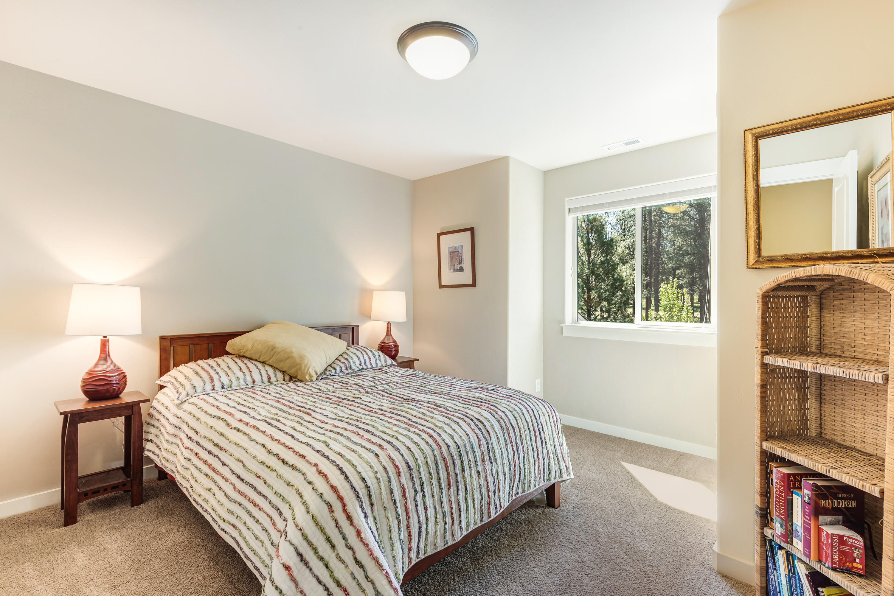 60443 Hedgewood Lane