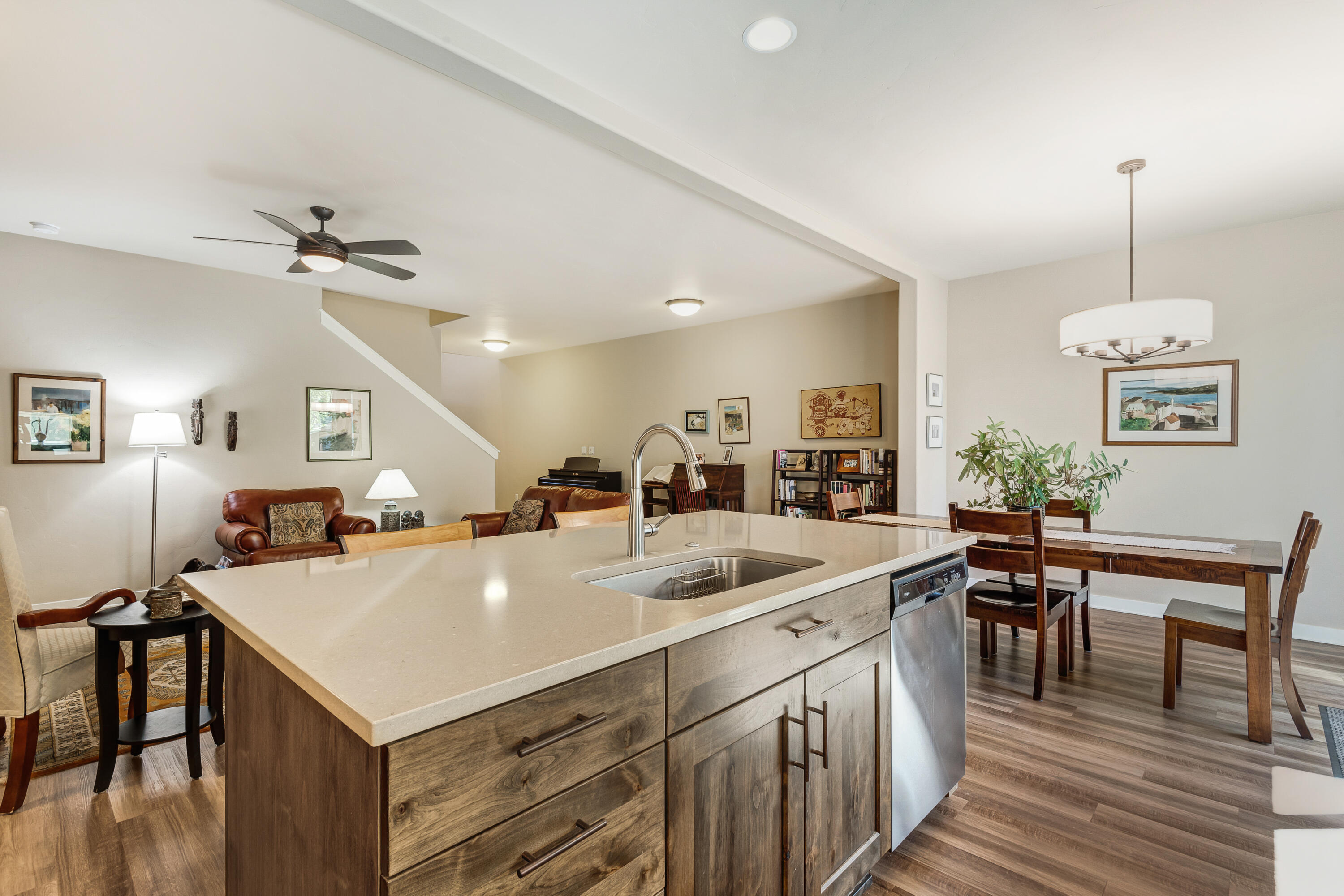 60443 Hedgewood Lane