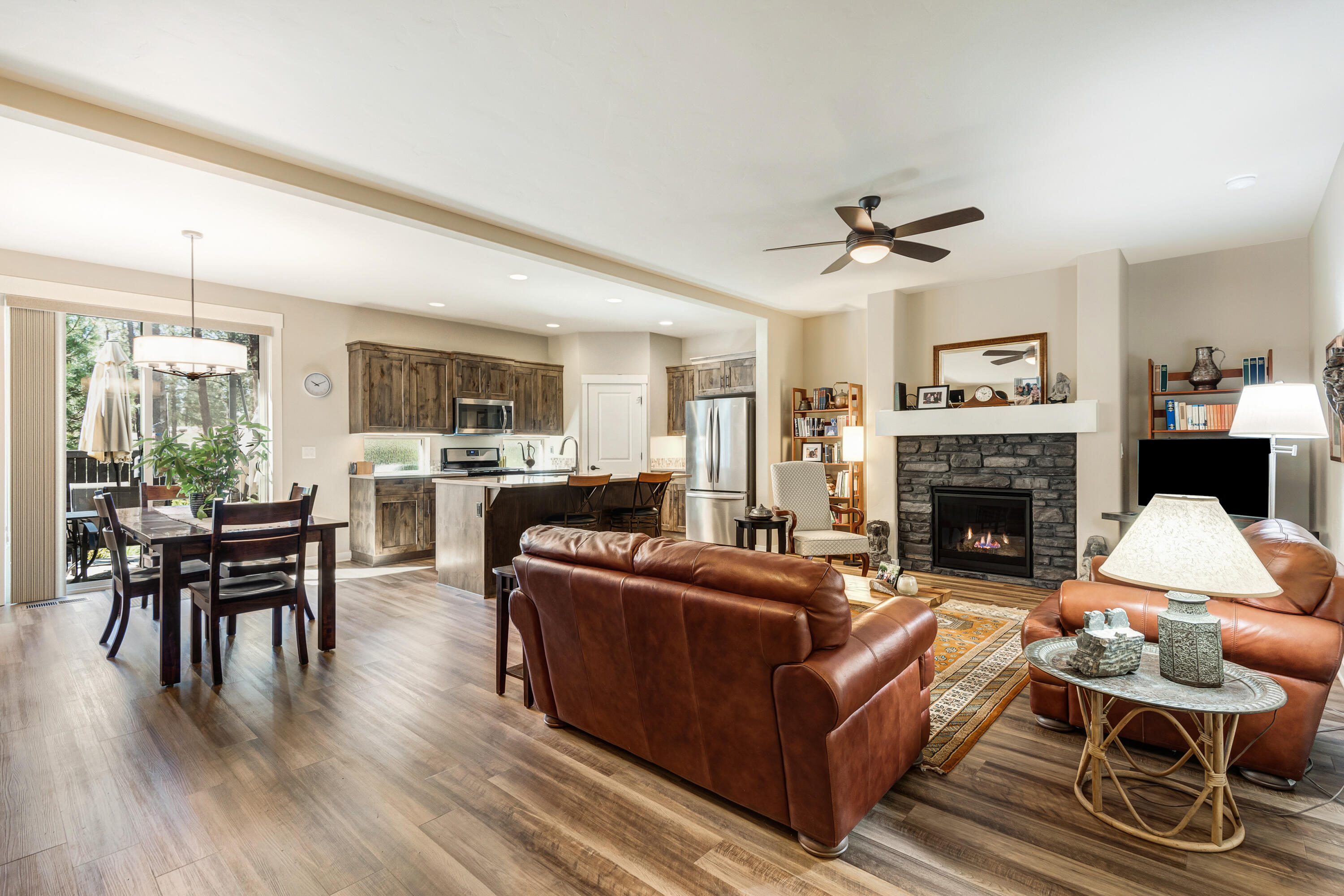 60443 Hedgewood Lane