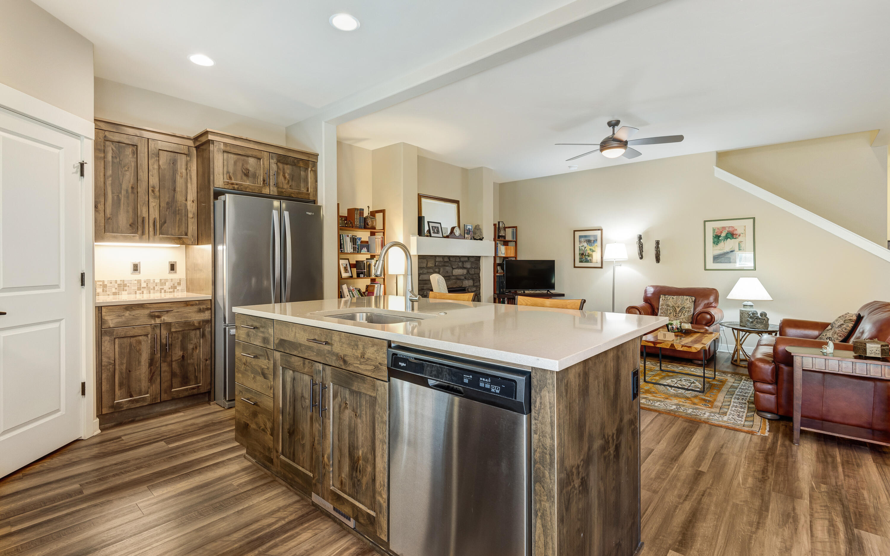 60443 Hedgewood Lane