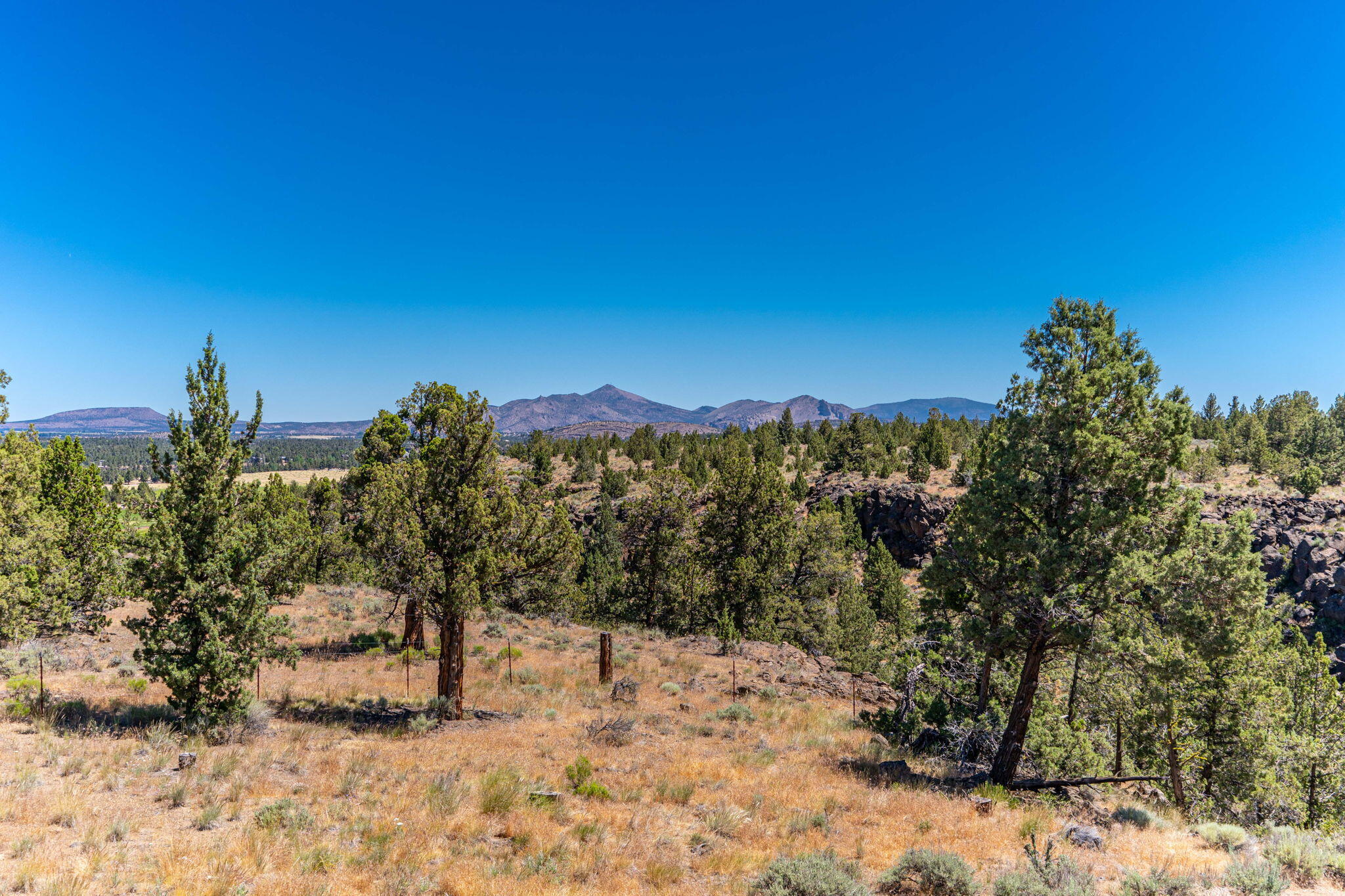 6625 NW Poplar Drive