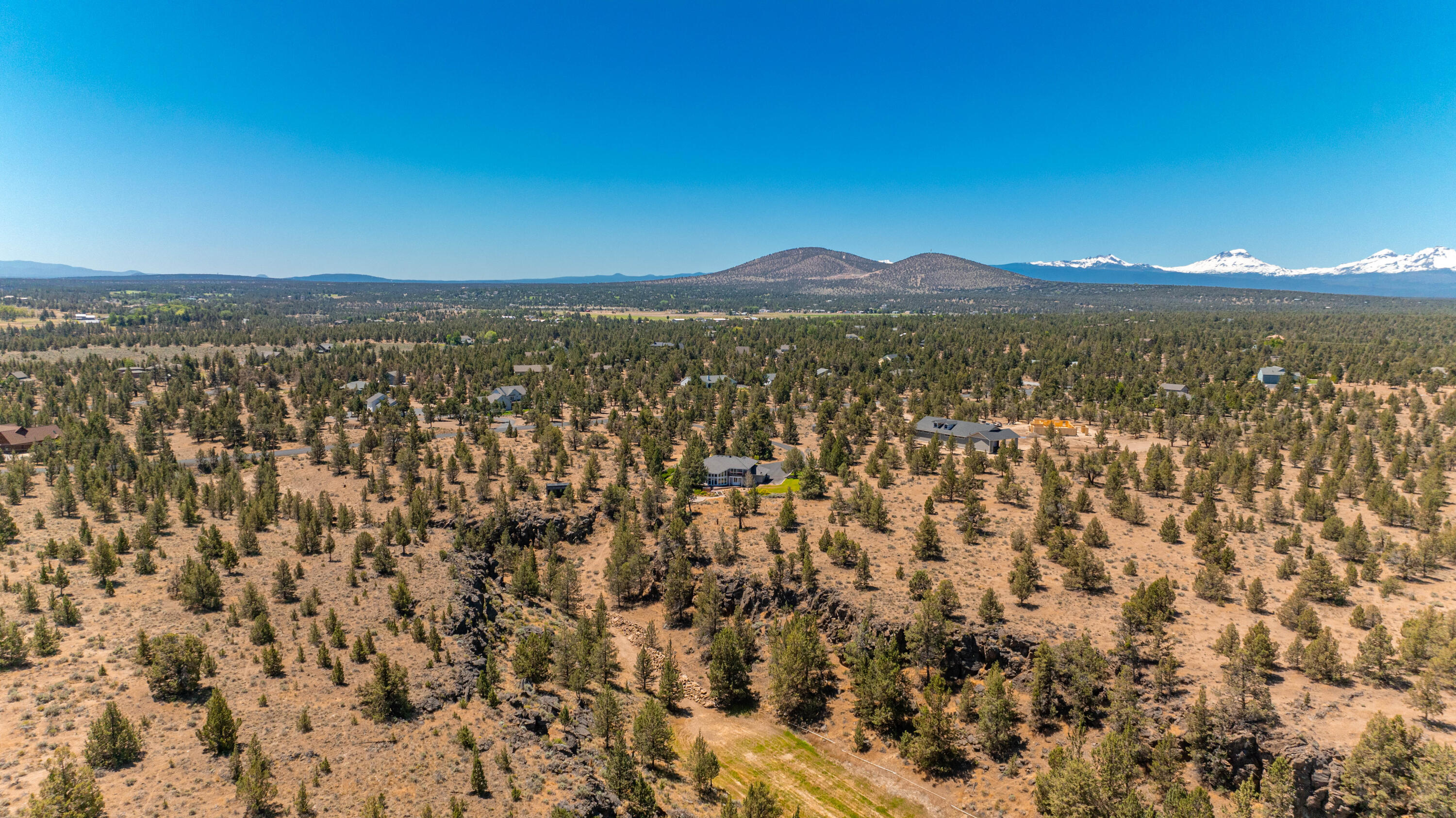 6625 NW Poplar Drive