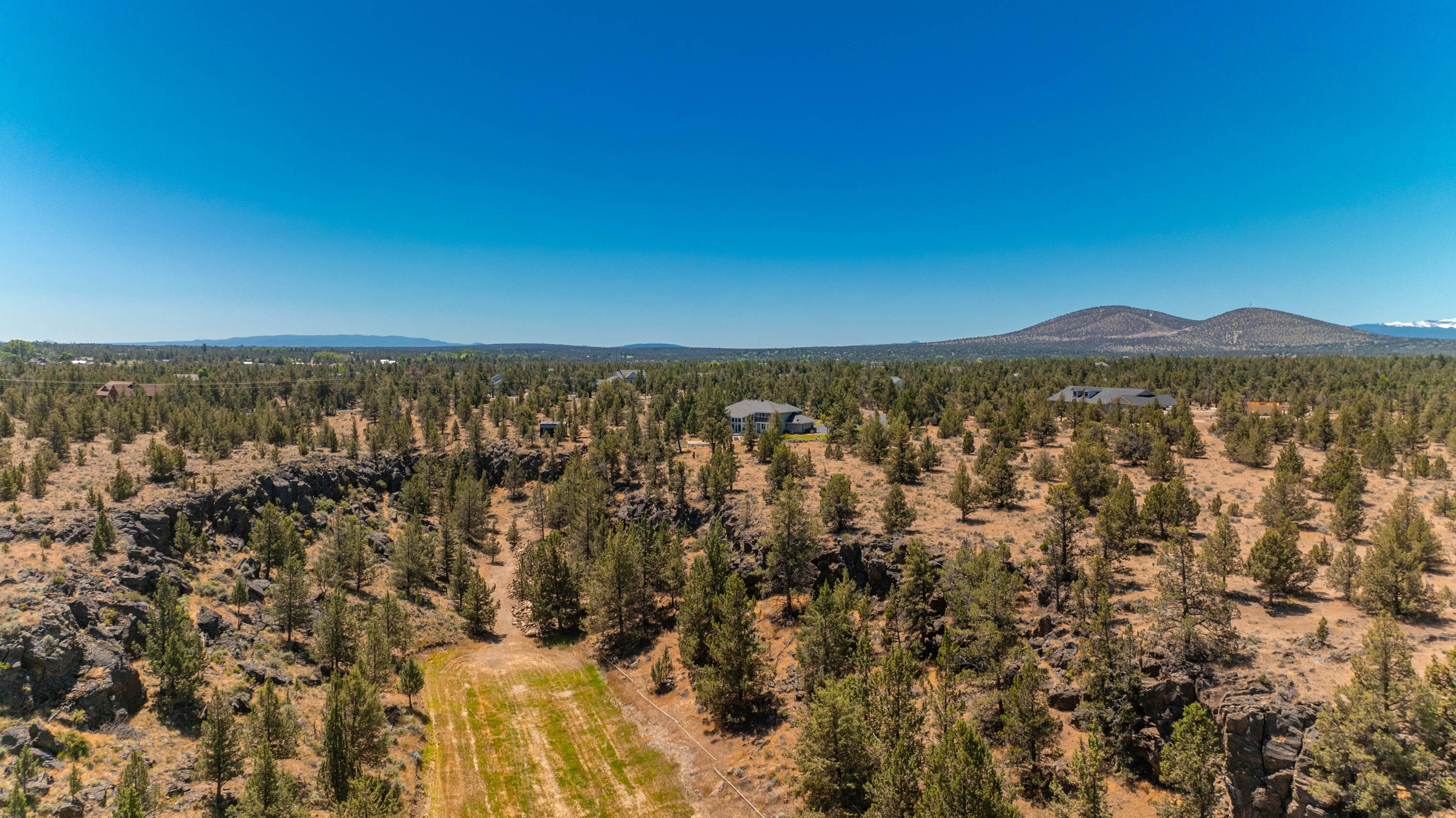 6625 NW Poplar Drive