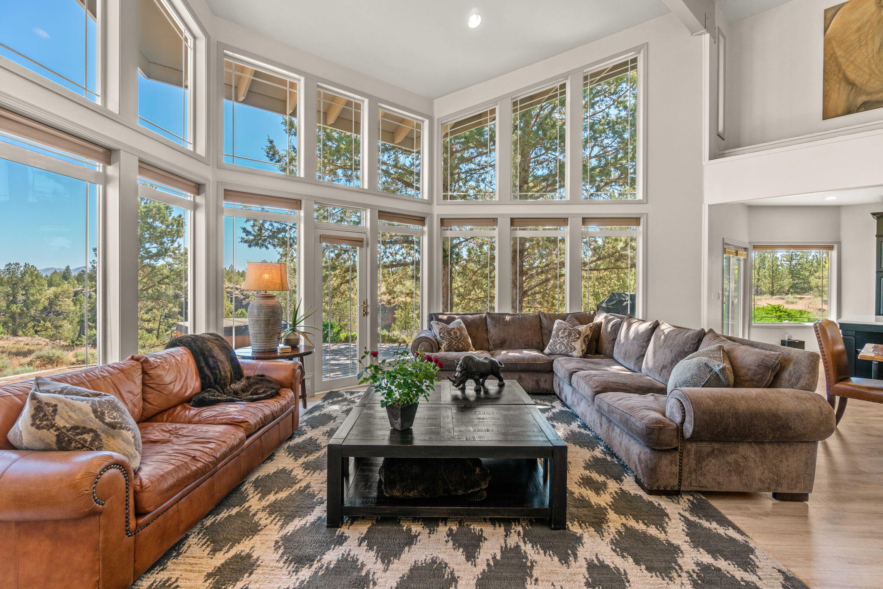 6625 NW Poplar Drive