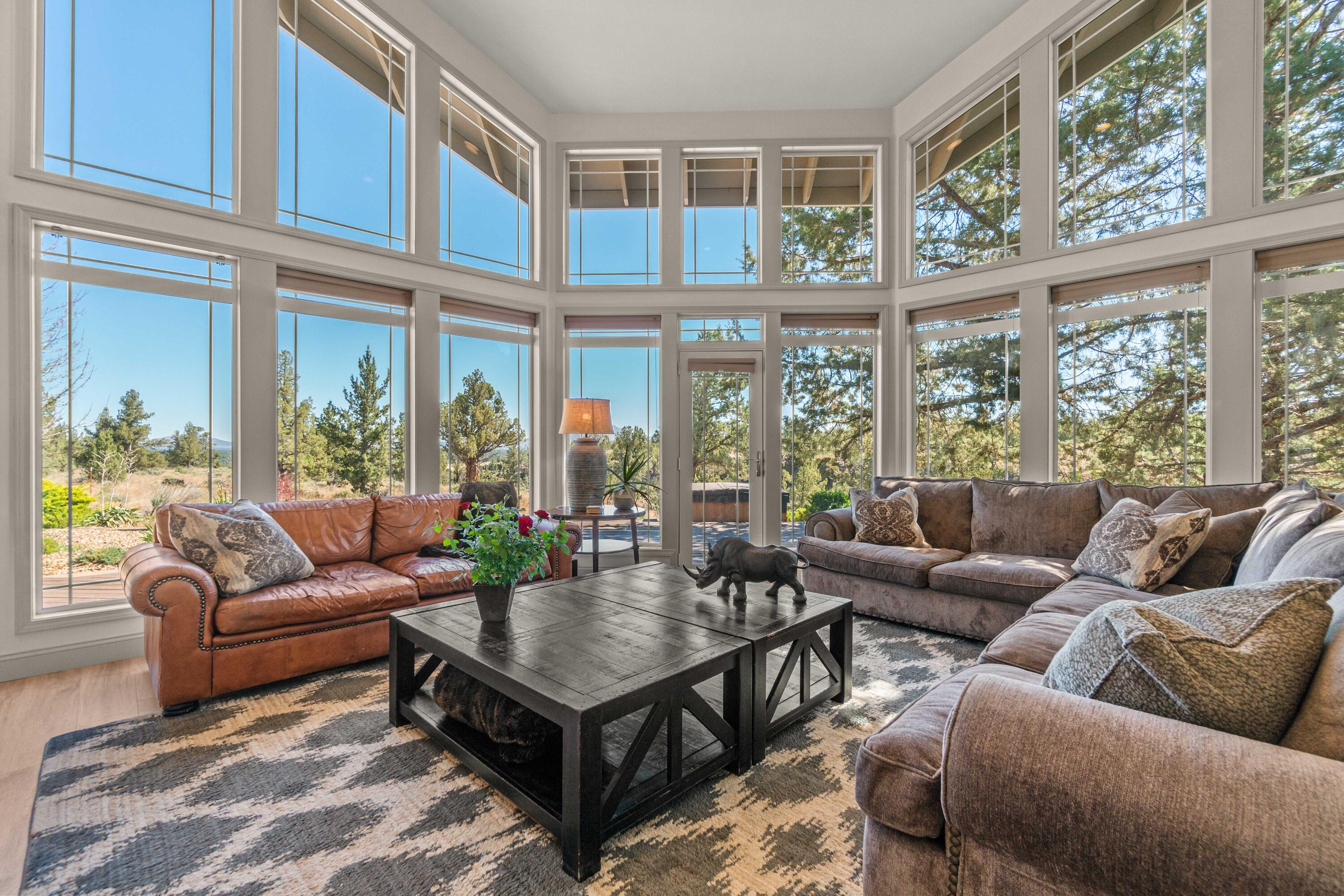 6625 NW Poplar Drive