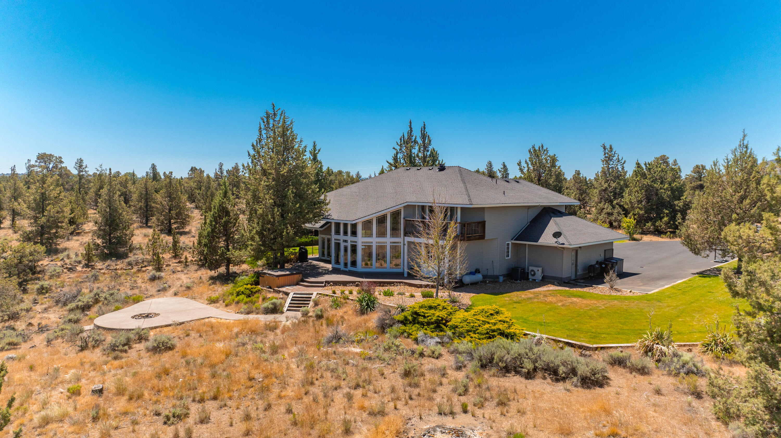 6625 NW Poplar Drive