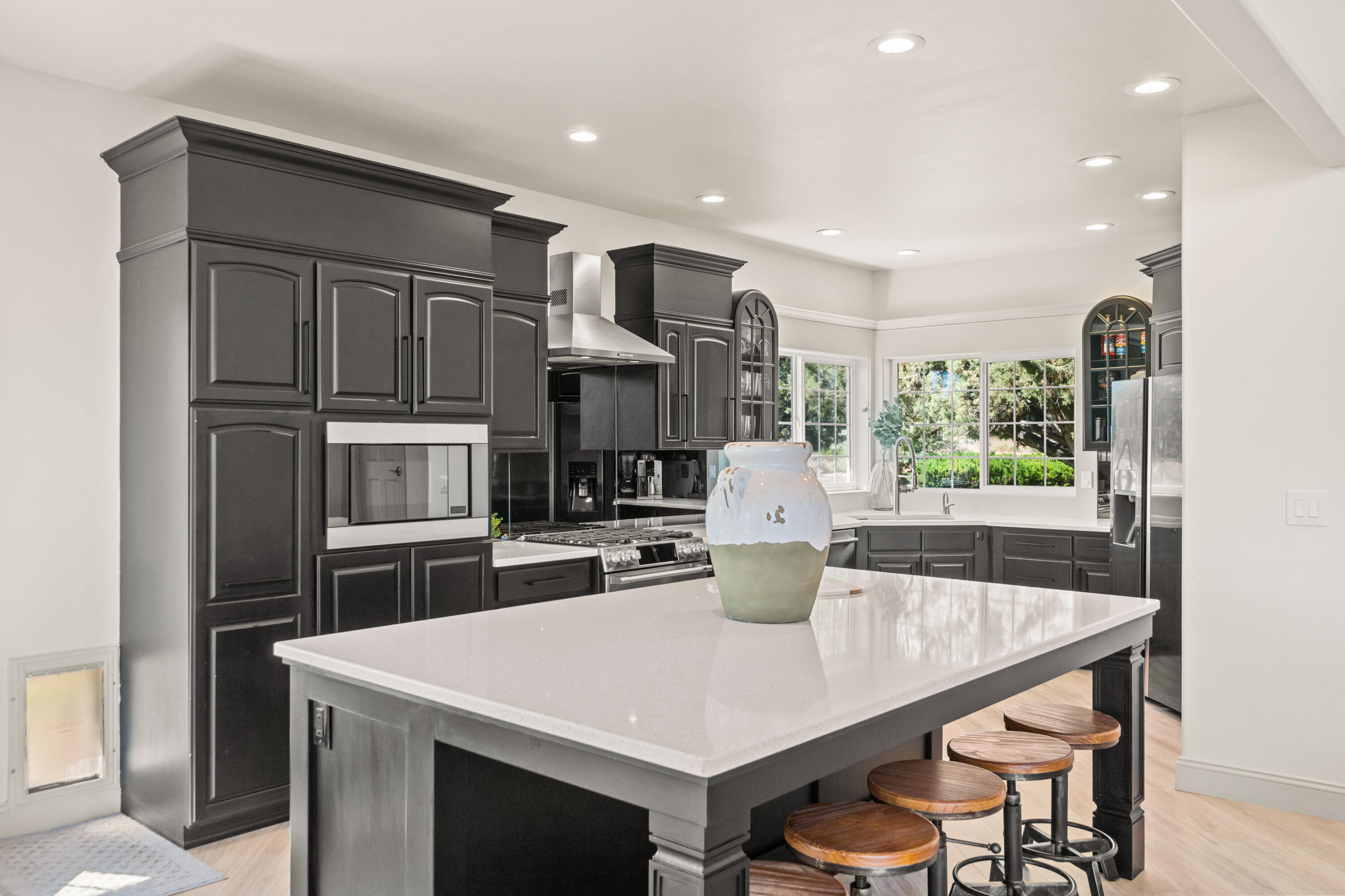 6625 NW Poplar Drive