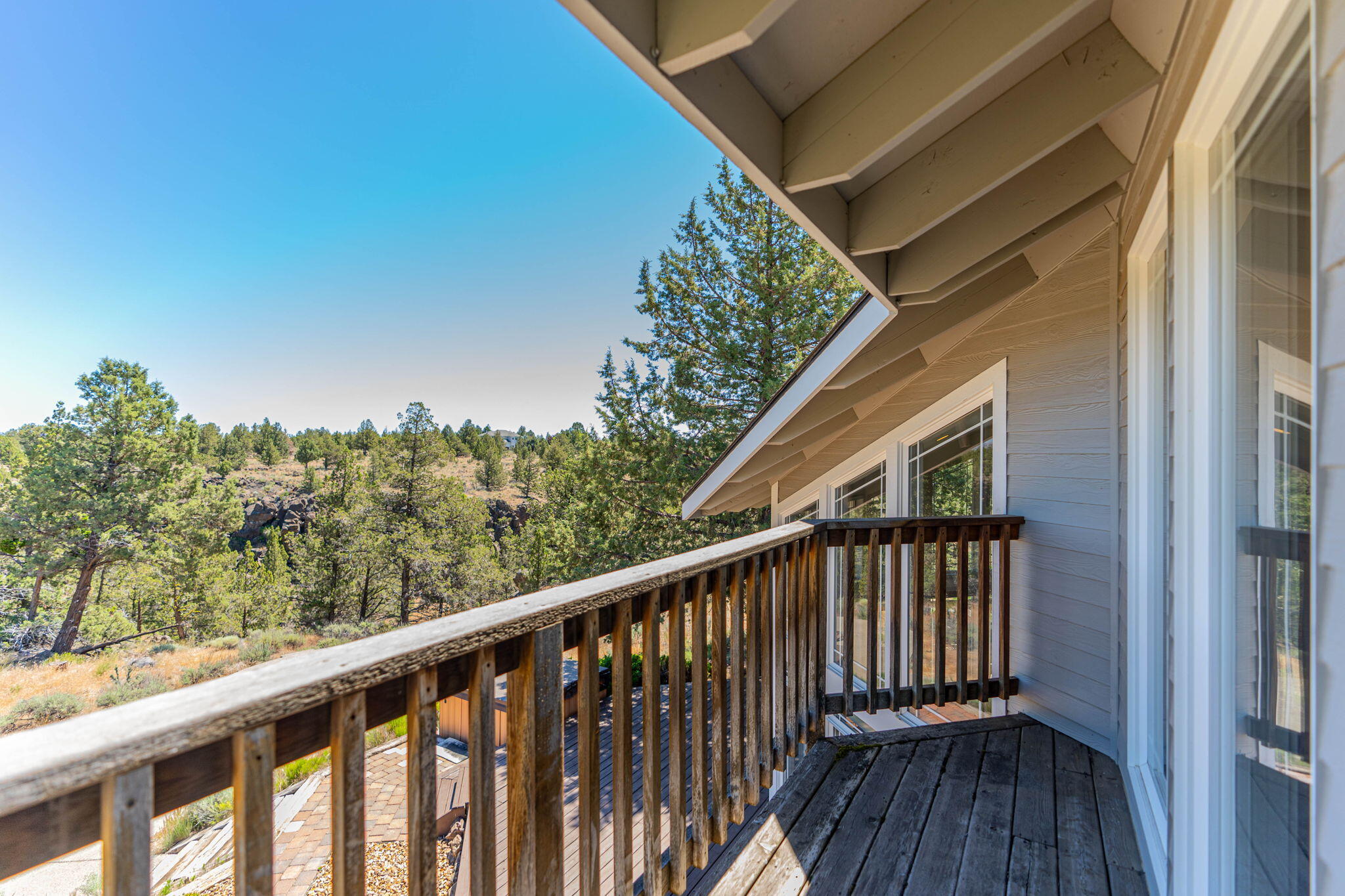 6625 NW Poplar Drive