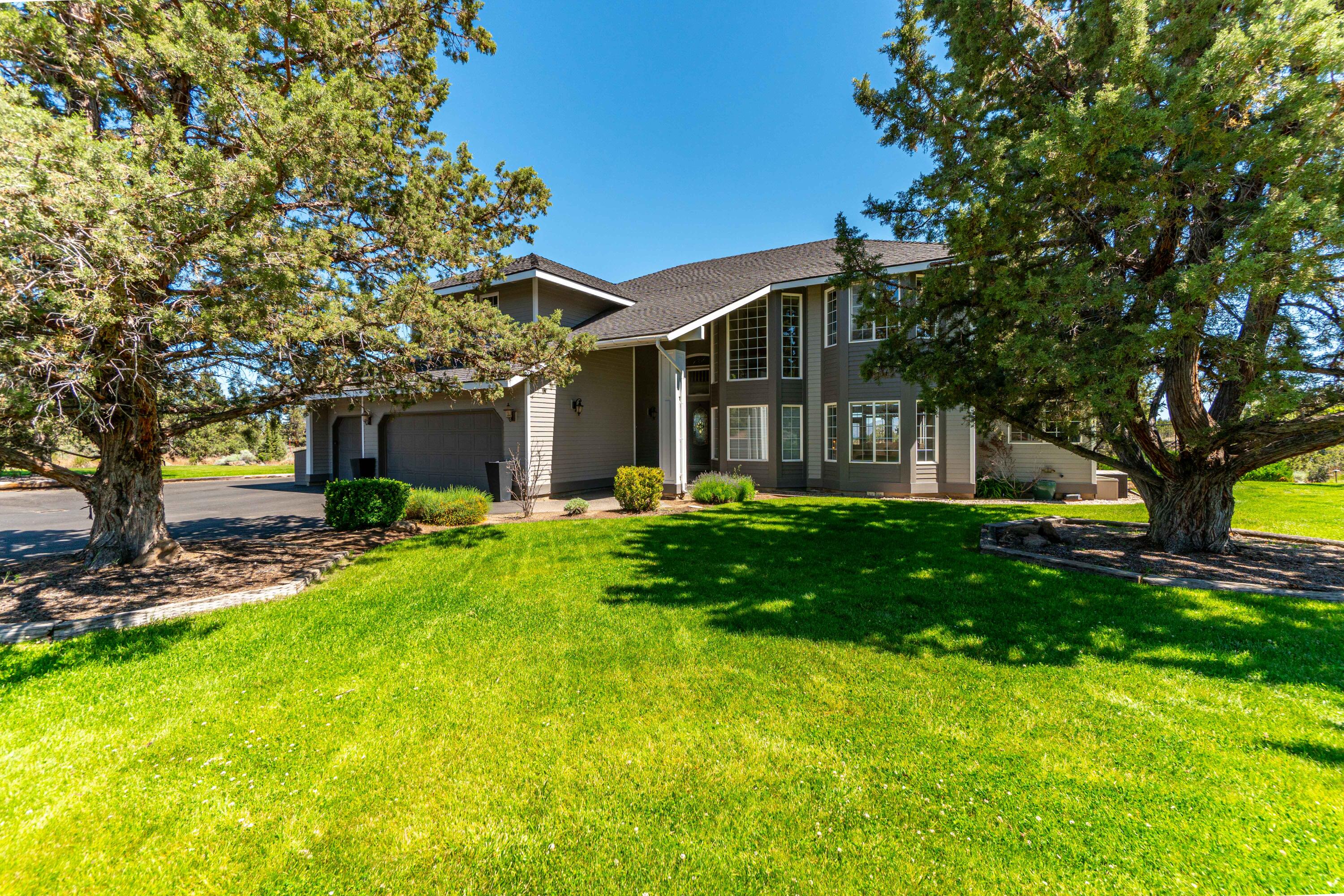 6625 NW Poplar Drive