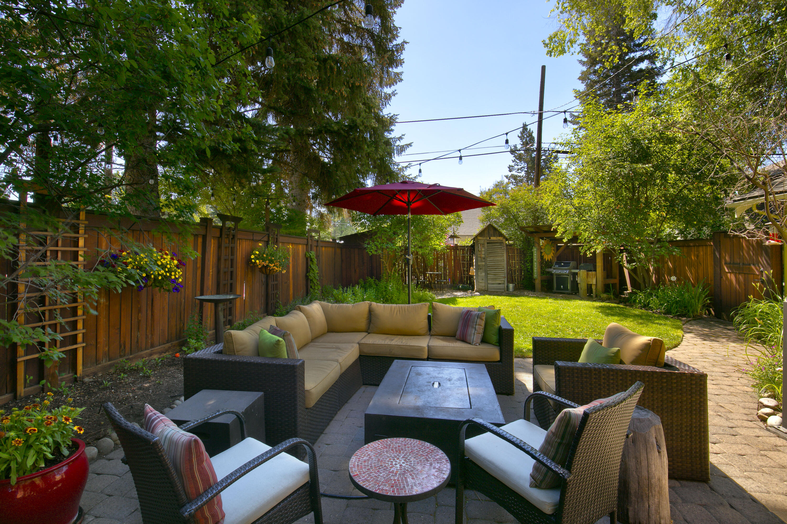 1374 NW Columbia Street