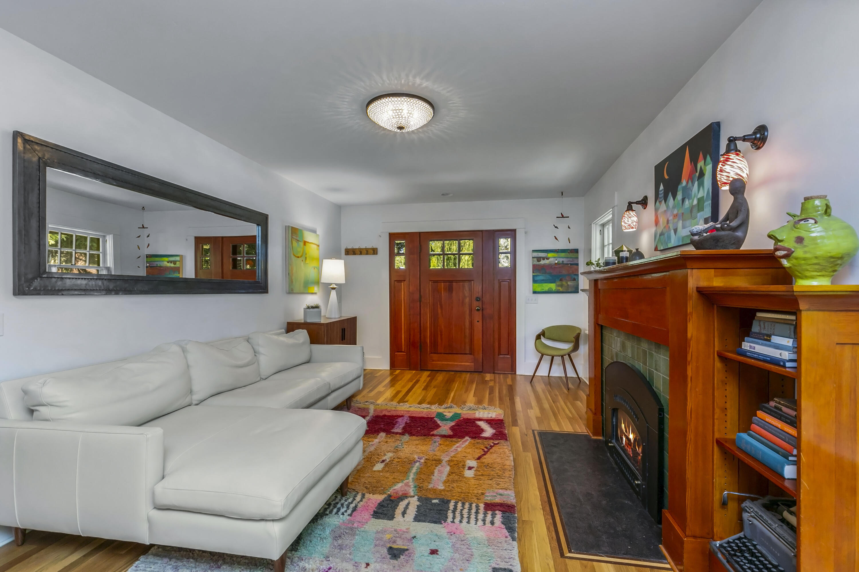 1374 NW Columbia Street