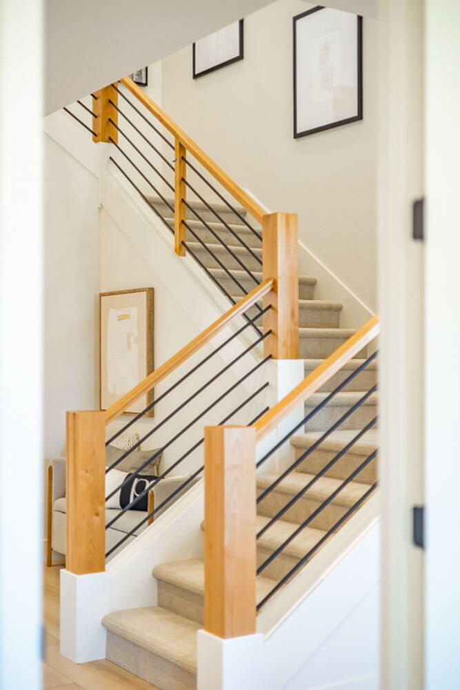 3005 NE Nipper Drive