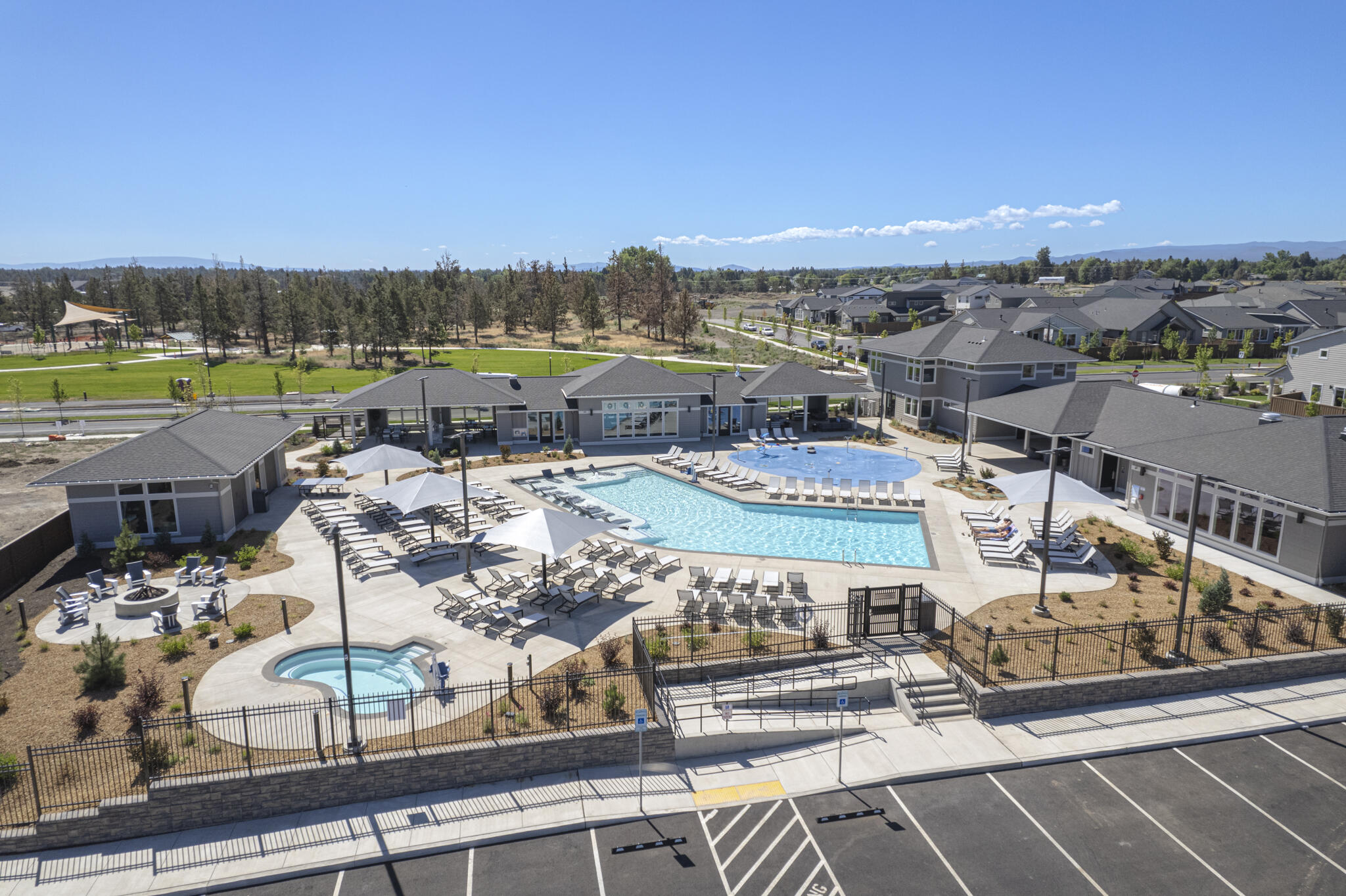 3005 NE Nipper Drive