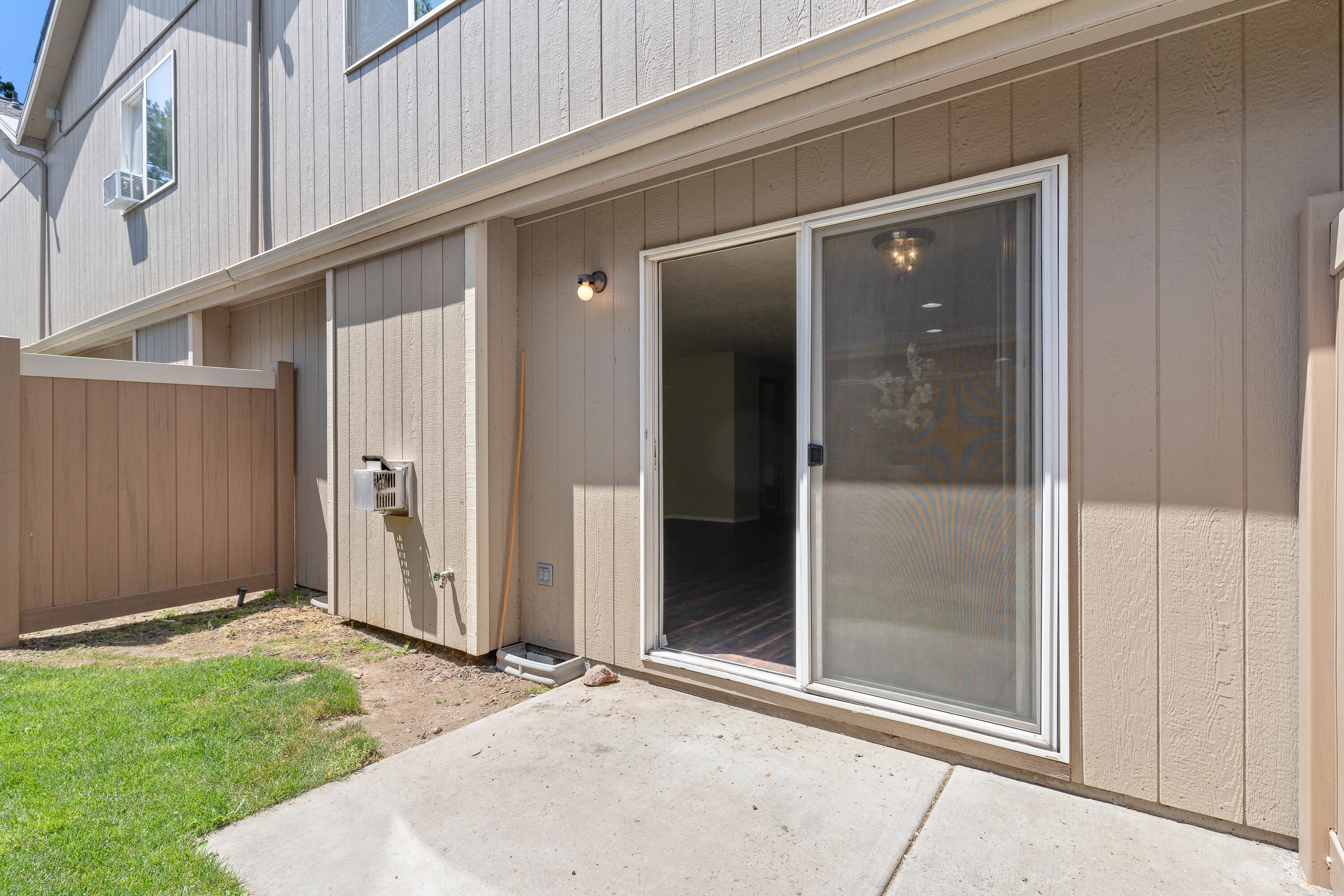 1452 SW 16th Street