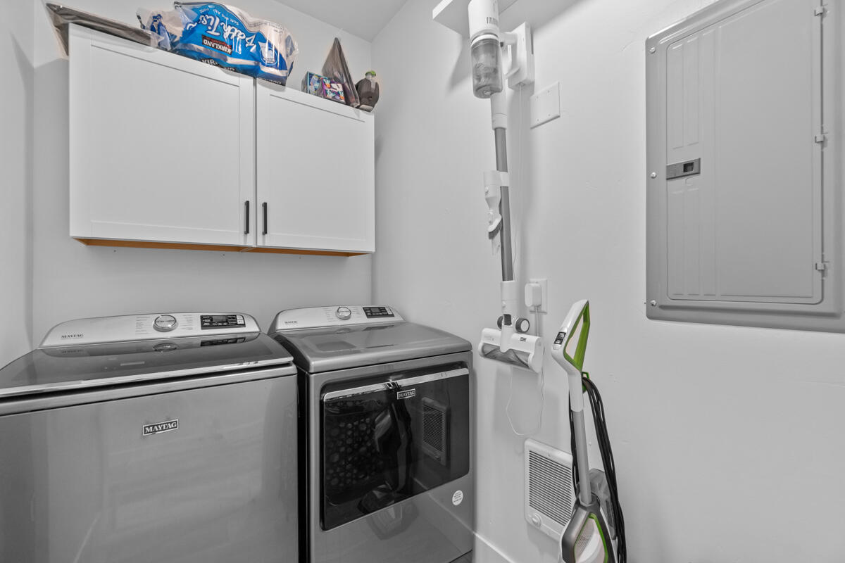 1334 NW Cumberland Avenue