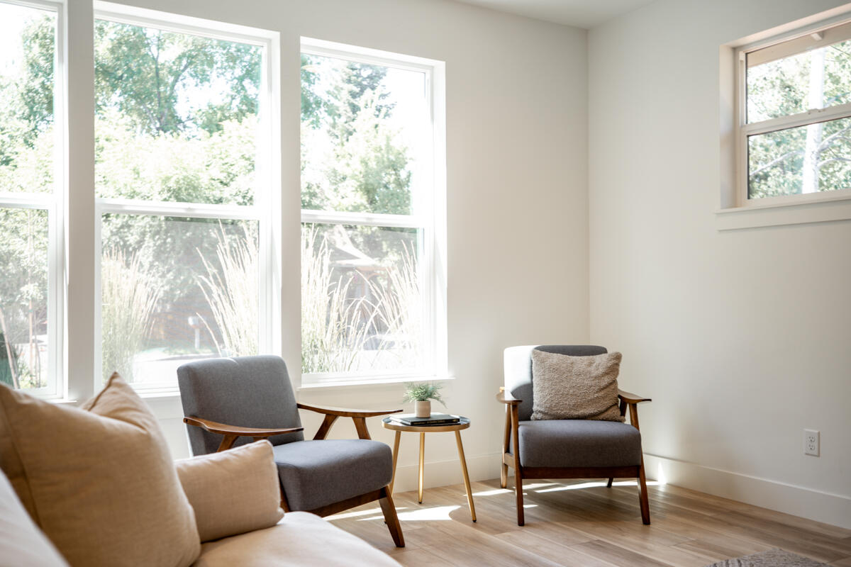 1334 NW Cumberland Avenue